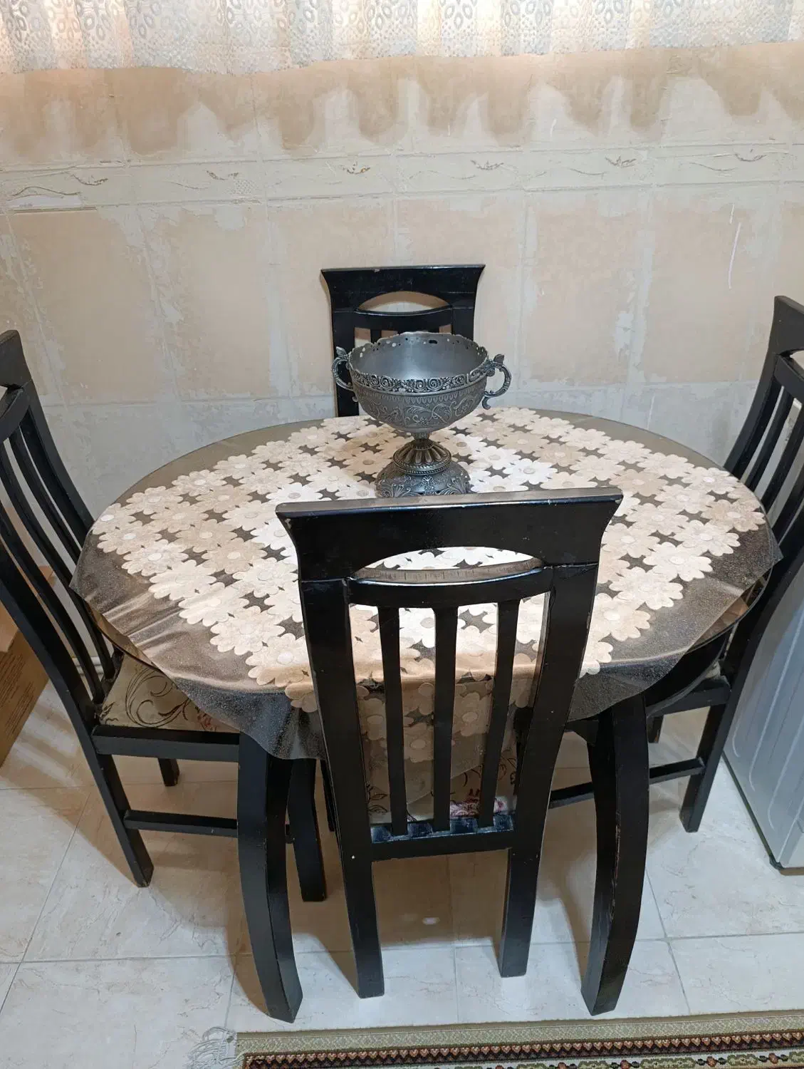 میز نهار خوری|میز و صندلی غذاخوری|تربت‌حیدریه, داروپخش|دیوار