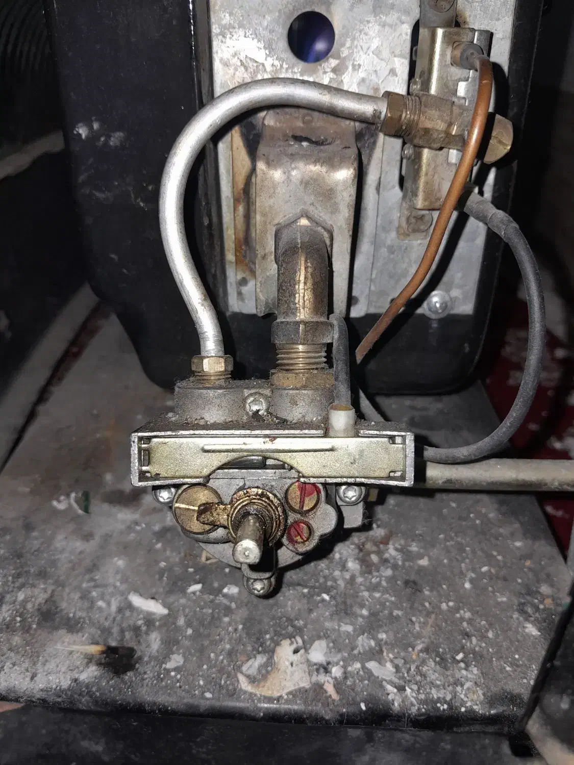 جوشکار تعمیرات بخاری آبگرمکن تعمیربخاری تمام نقاط|خدمات پیشه و مهارت|مشهد, سید رضی|دیوار