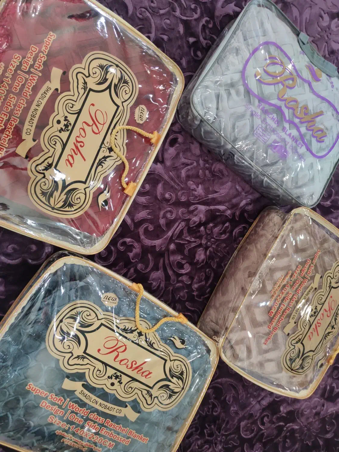 پتو روشا با قیمت استثنایی/ تعداد محدود|رختخواب، بالش، پتو|شیروان (خراسان), |دیوار