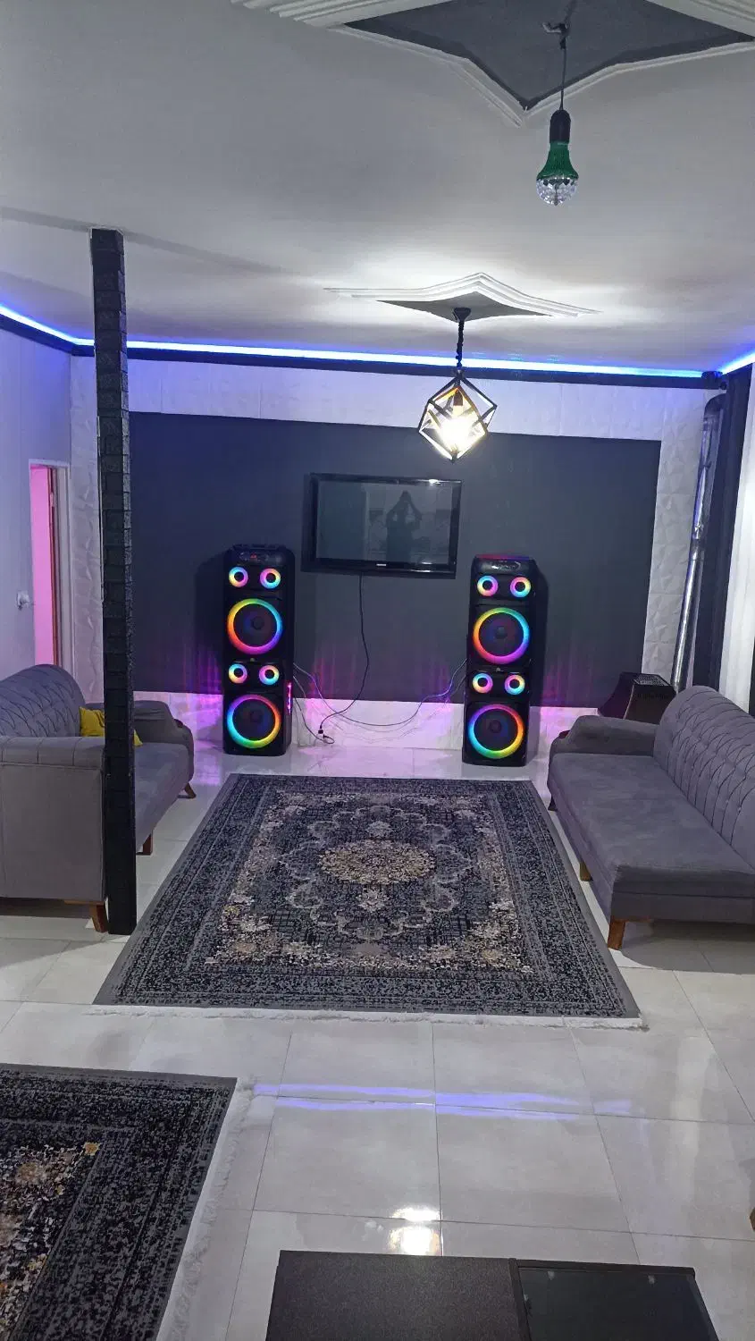 ویلای نهال استخر آب گرم|اجارهٔ کوتاه‌مدت ویلا و باغ|رامجین, |دیوار