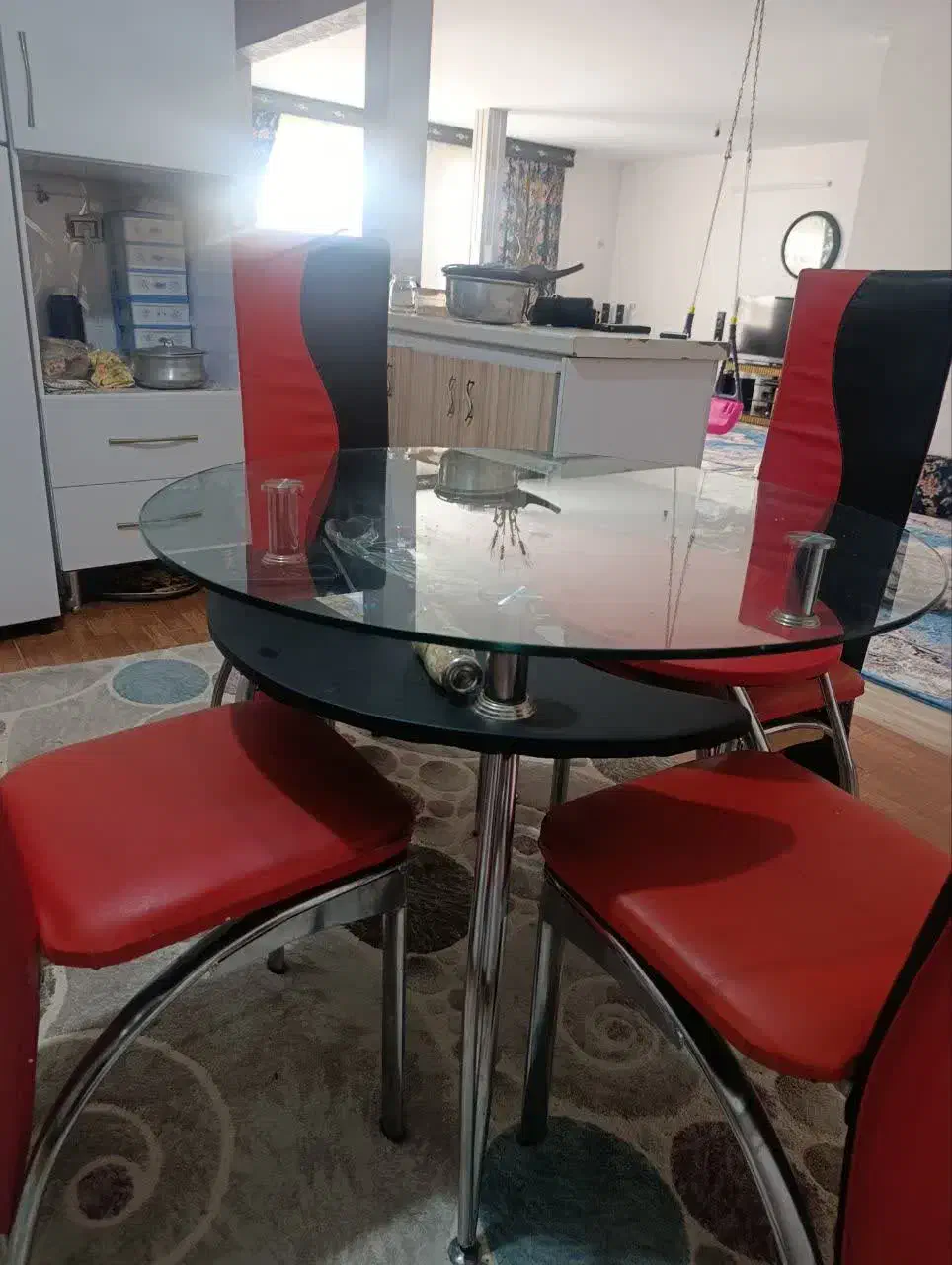 ۲ دست میز نهار خوری ۴ نفره|میز و صندلی غذاخوری|تویسرکان, |دیوار