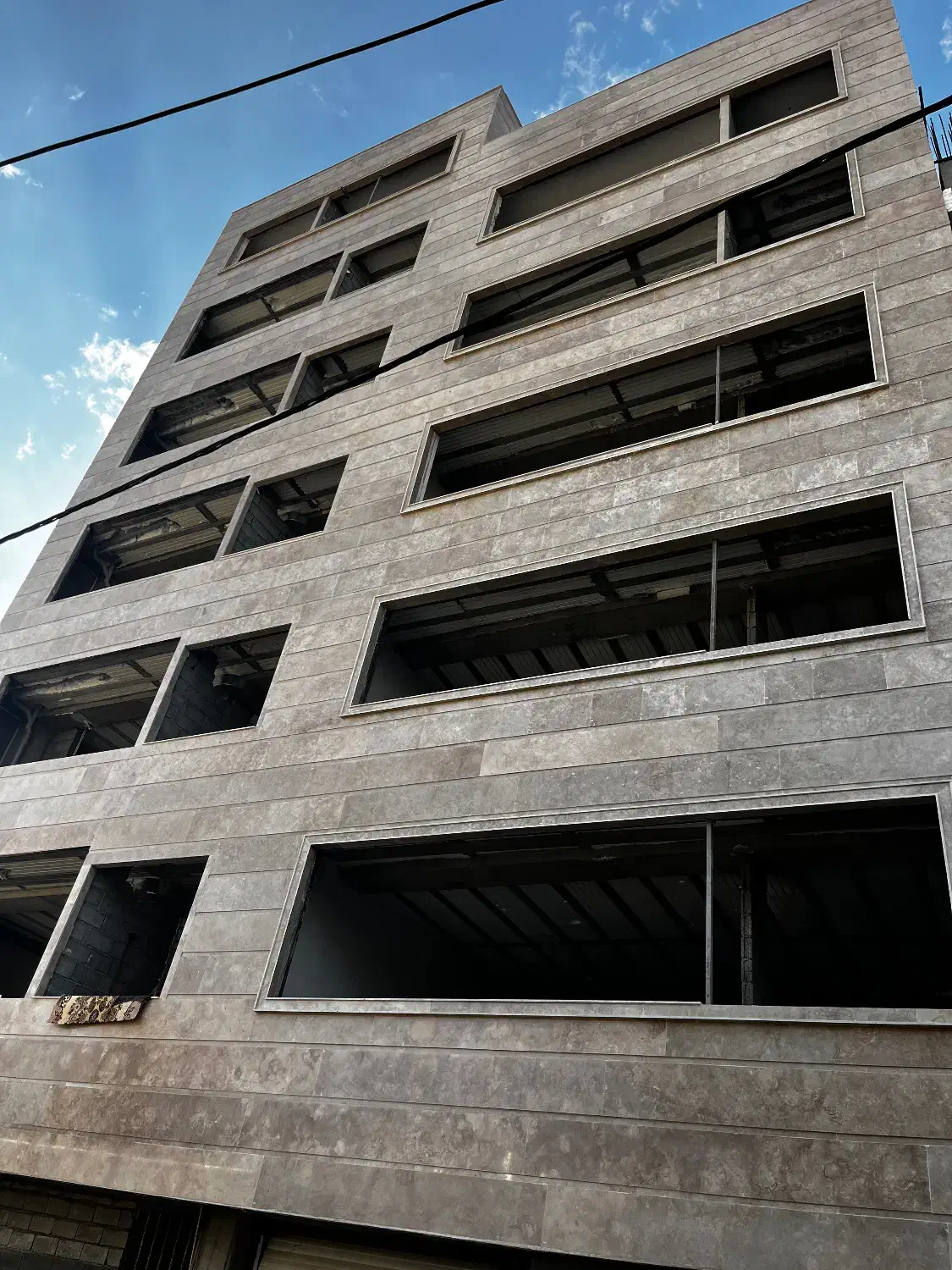 پیش فروش آپارتمان تاپ ۲به متراژهای ۹۵ و ۱۰۵|پیشفروش املاک|هرسین, |دیوار