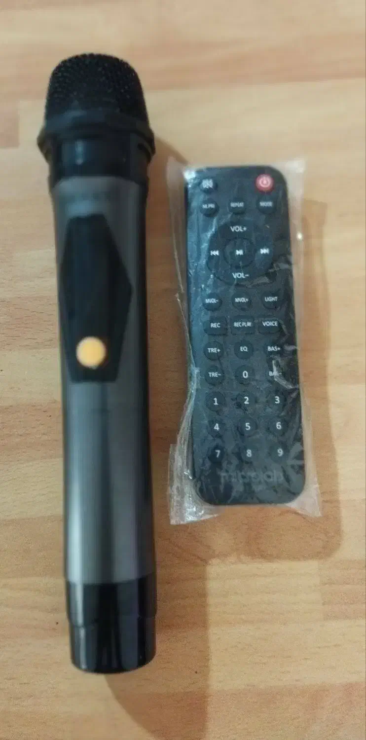 اسپیکر میکرولب سایز بزرگ|سیستم صوتی خانگی|مشهد مرغاب, |دیوار