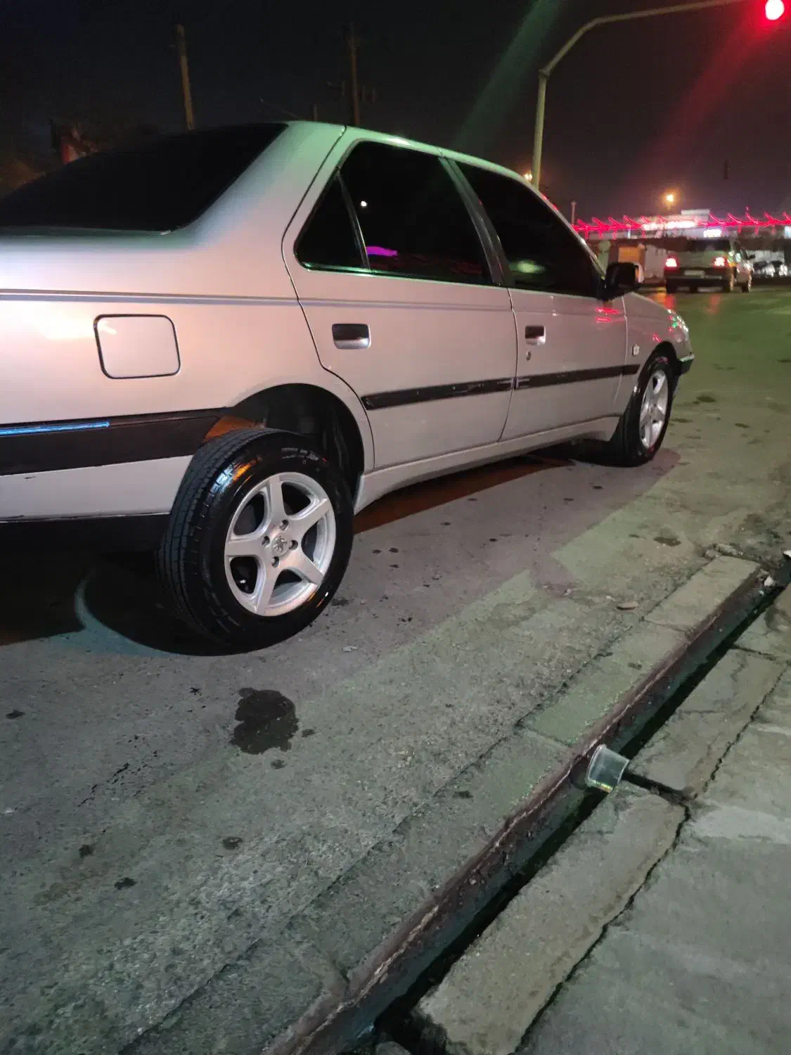 مسافردربستی از مشهد به زاهدان امروز حرکت فوری|خدمات حمل و نقل|مشهد, ترمینال|دیوار