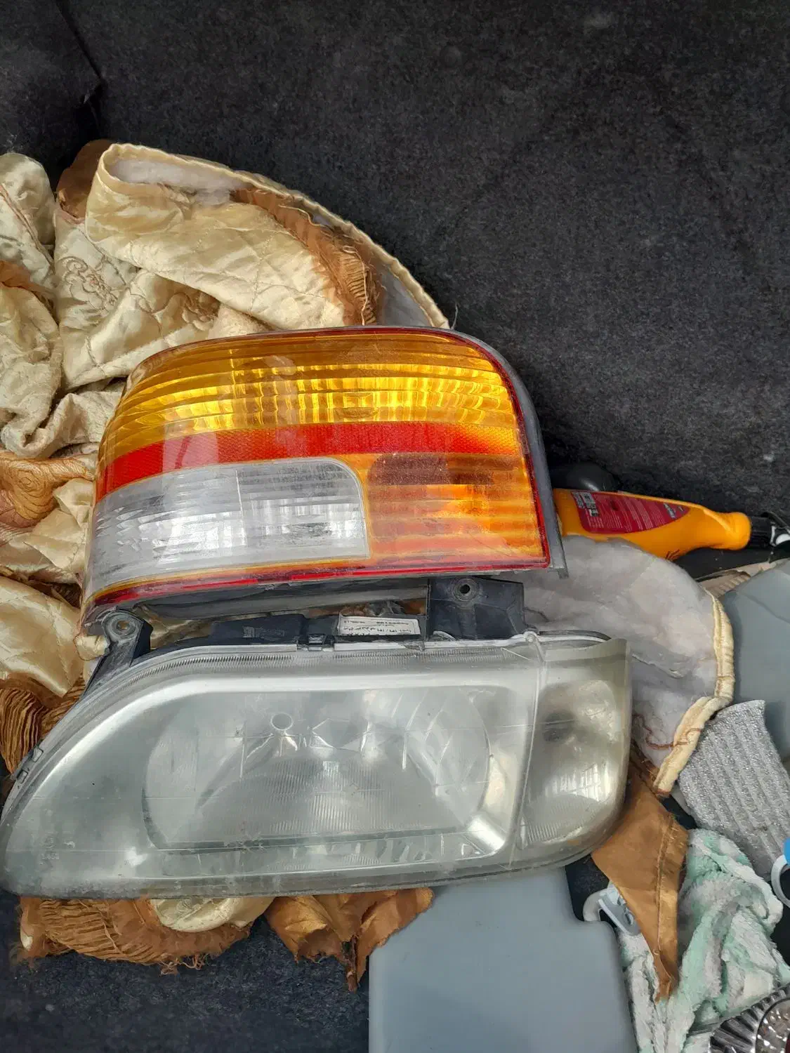 چراغ خطر عقب پراید سمت راننده وچراغ جلو|قطعات یدکی و لوازم جانبی|خرمشهر, |دیوار