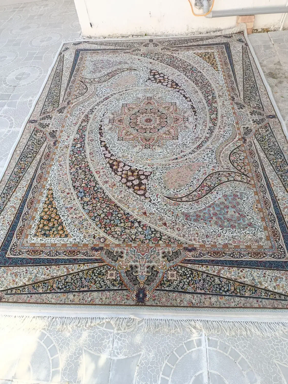 سه عدد فرش نه متری|فرش|دامغان, |دیوار