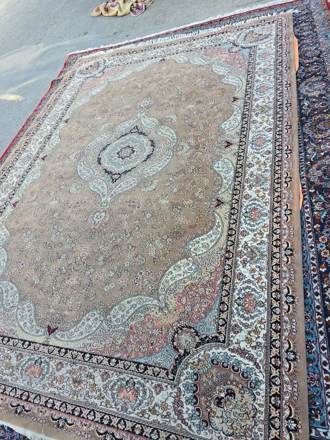 فرش قیمت مناسب|فرش|بجنورد, |دیوار