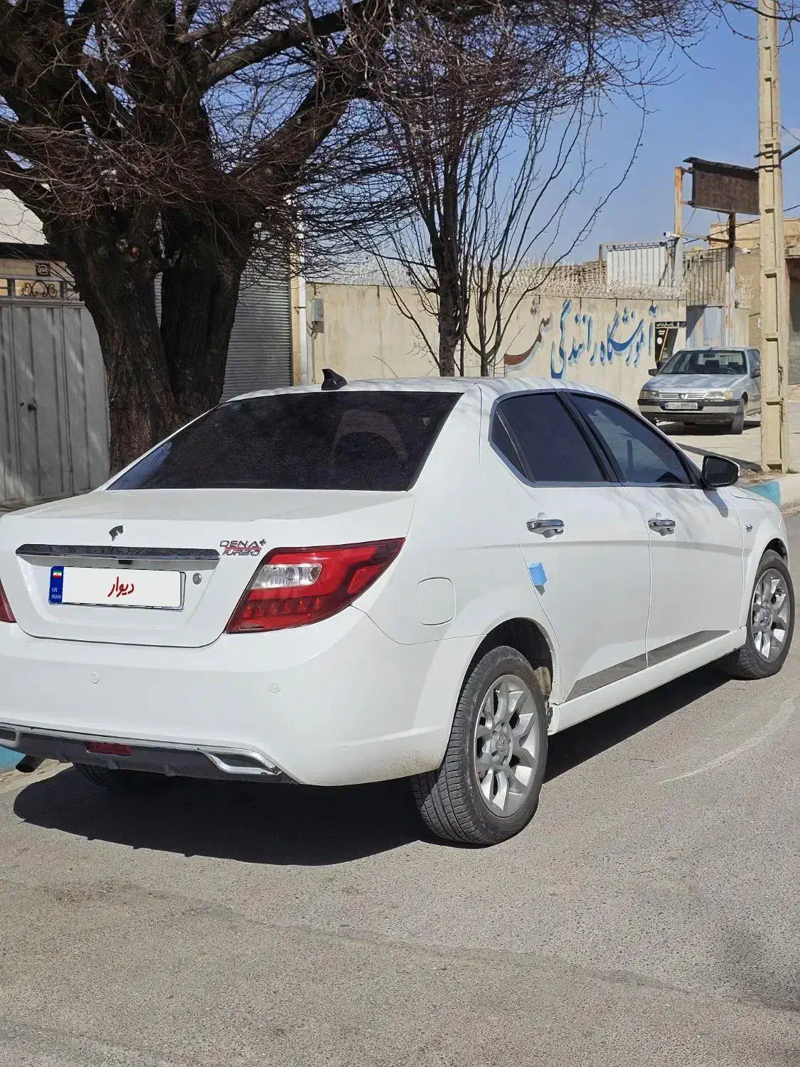 دنا اتومات|خودرو سواری و وانت|همدان, |دیوار