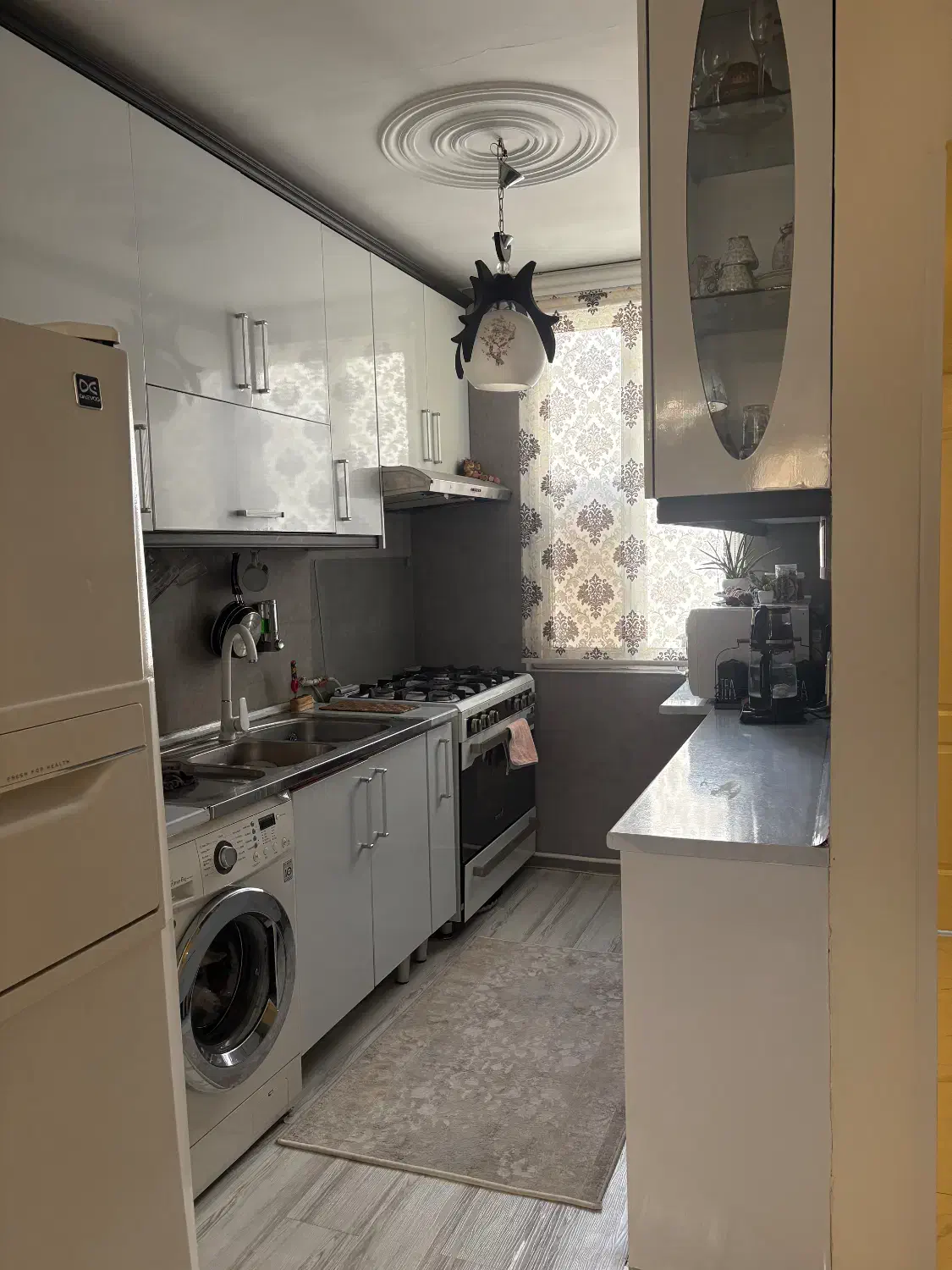 آپارتمان|اجارهٔ آپارتمان|تهران, تسلیحات|دیوار