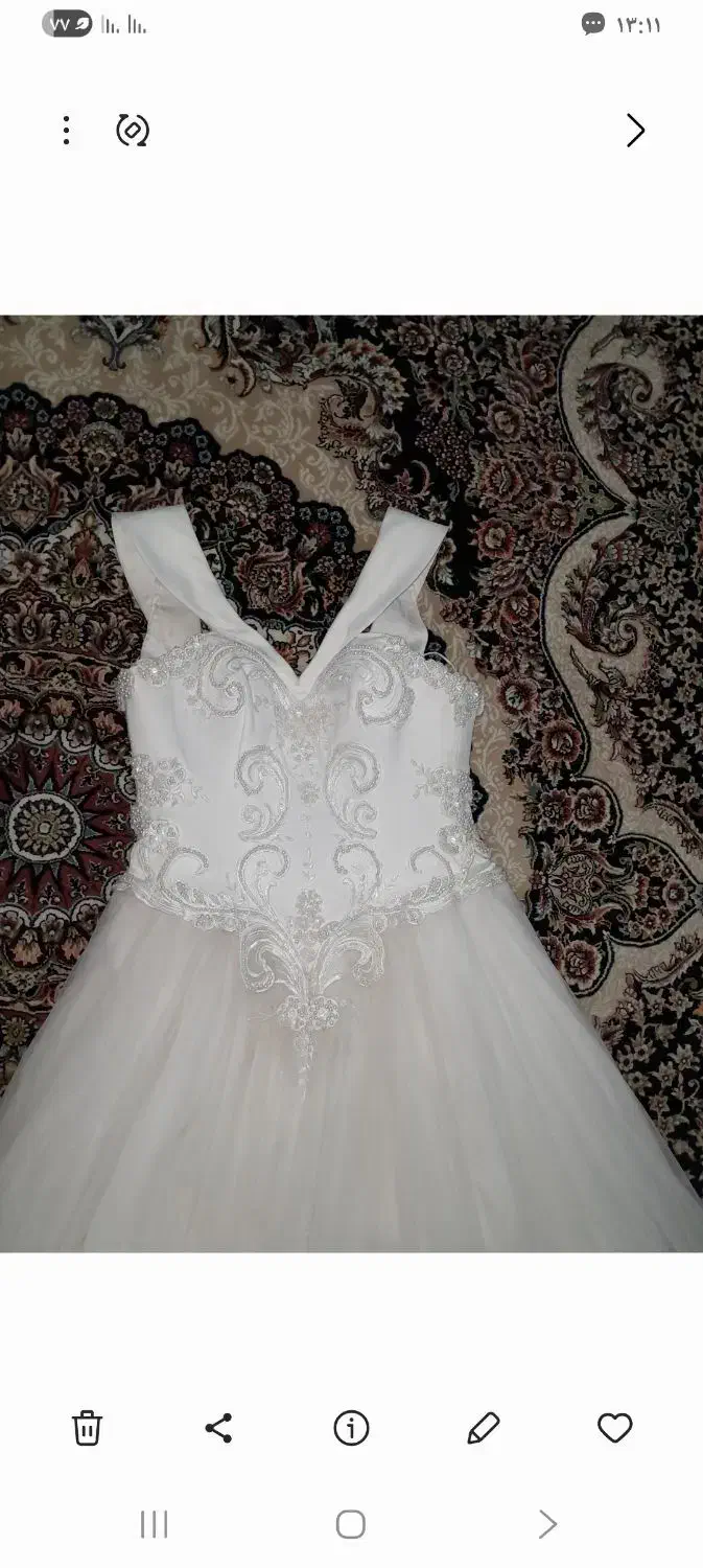 لباس عروس|لباس|گلبهار, شهر جدید گلبهار|دیوار