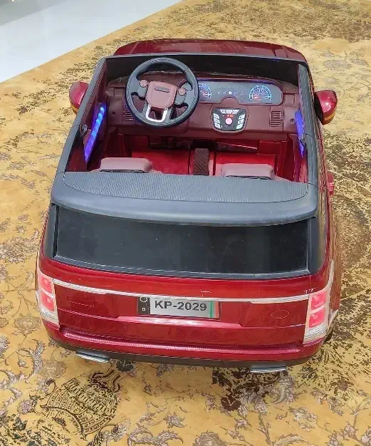 ماشین شارژی|اسباببازی بچه|شاهینشهر, فردوسی|دیوار