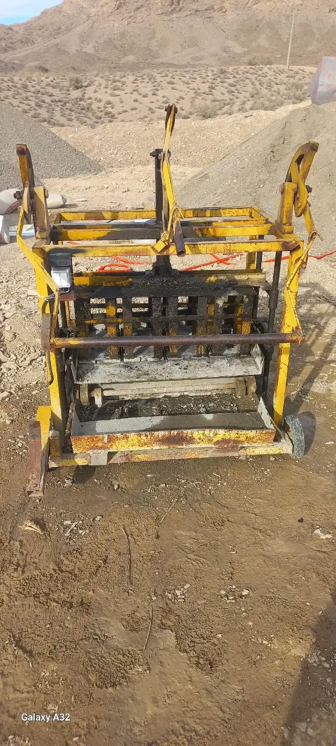 دستگاه بلوک زنی ۴قالب|ماشینآلات صنعتی|ارزوئیه, |دیوار