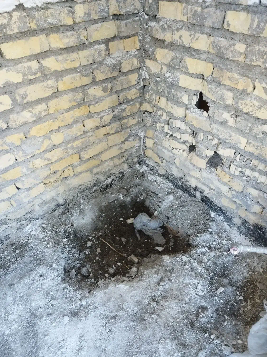 چاه کنی|خدمات پیشه و مهارت|گلپایگان, |دیوار