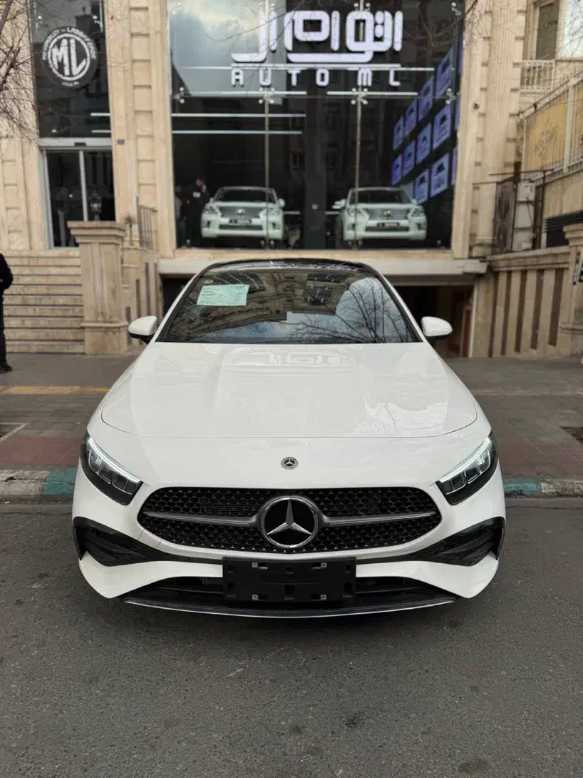 بنز a200 2025|خودرو سواری و وانت|تهران, درختی|دیوار