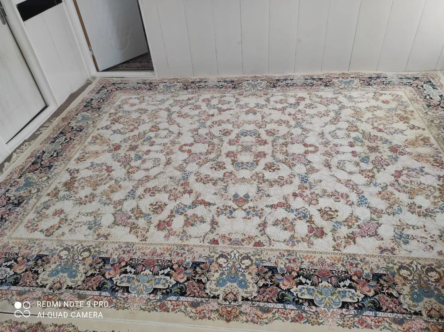 فرش 12متری 1200شانه گل برجسته|فرش|کرمانشاه, |دیوار
