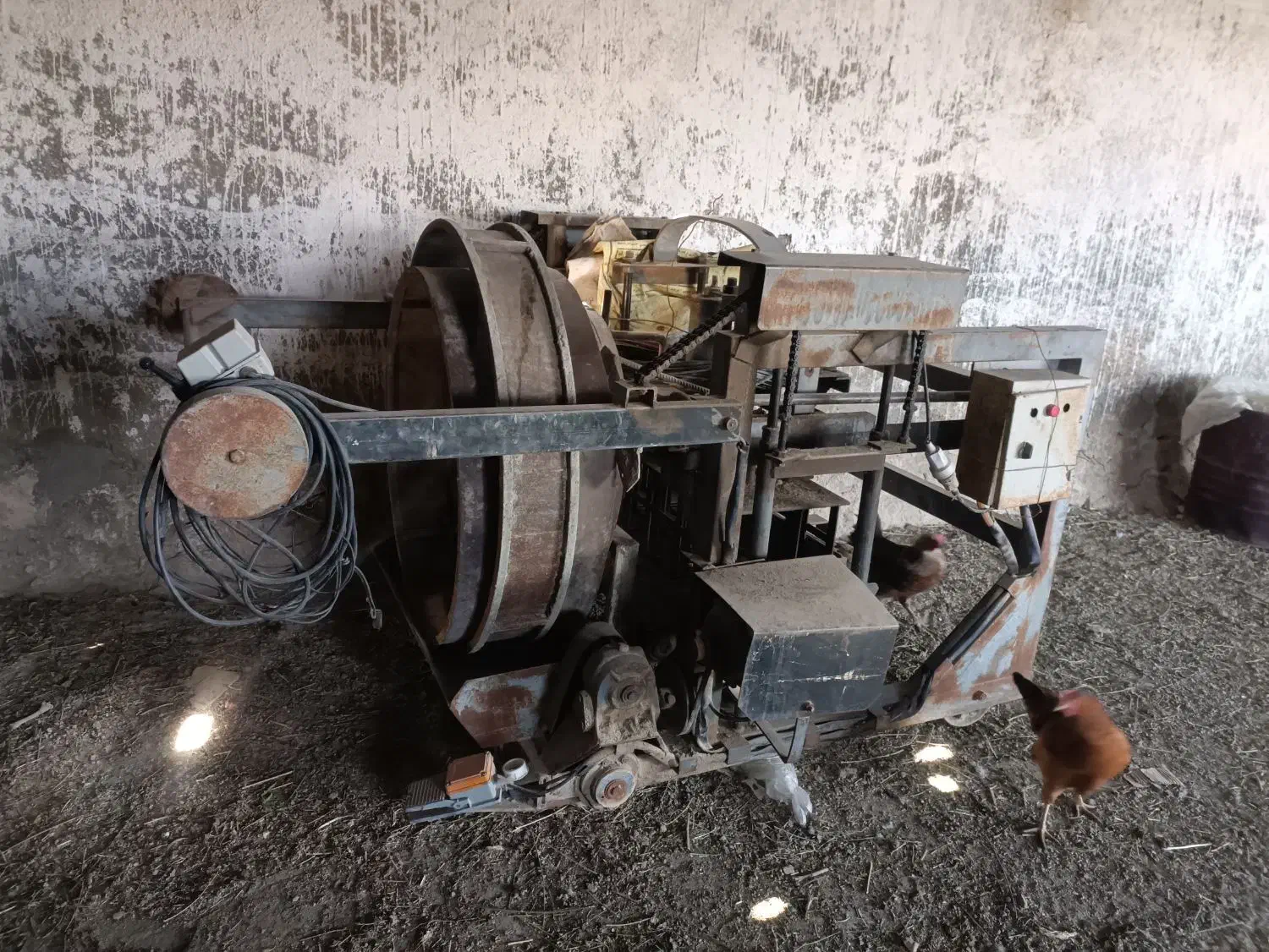 دستگاه بلوکه زنی 5قالبه|مصالح و تجهیزات ساختمان|تربت‌حیدریه, ترمینال|دیوار