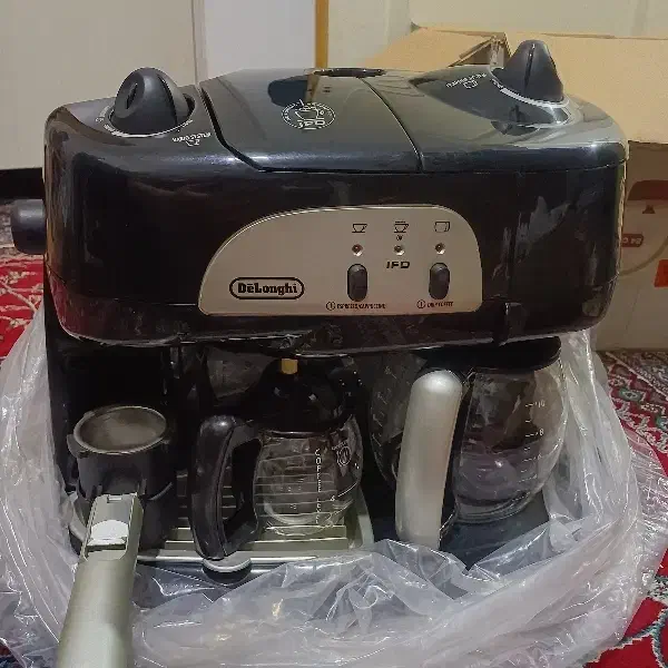 قهوه ساز سه کاره دلونگی|سماور، چای‌ساز، قهوه‌ساز|گرگان, |دیوار