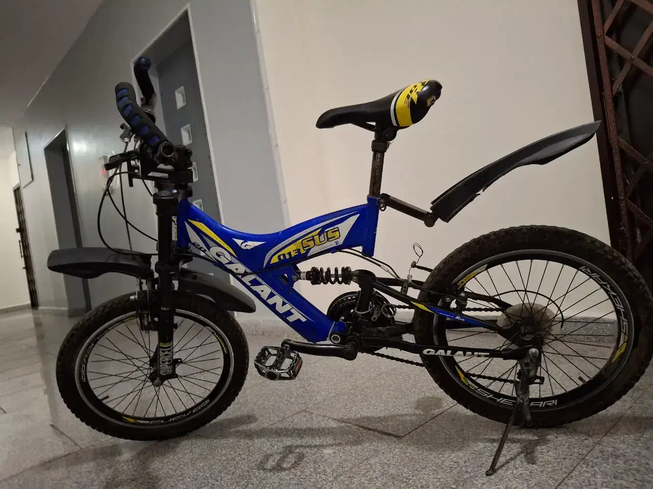 دوچرخه ۲۰|دوچرخه، اسکیت، اسکوتر|پردیس, فاز ۱۱|دیوار