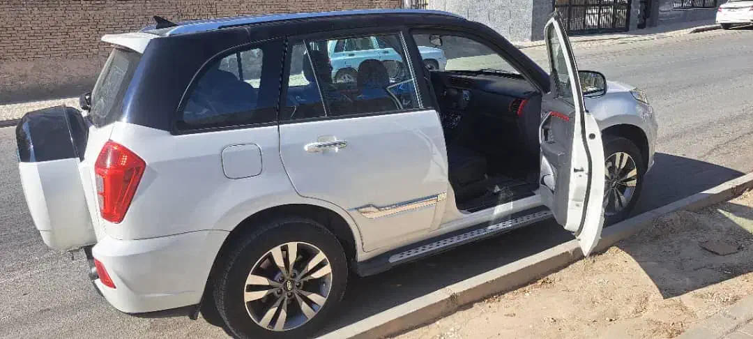 فروش ویژه خودرو سواری ام وی ام X33|خودرو سواری و وانت|اصفهان, کوی گلزار|دیوار