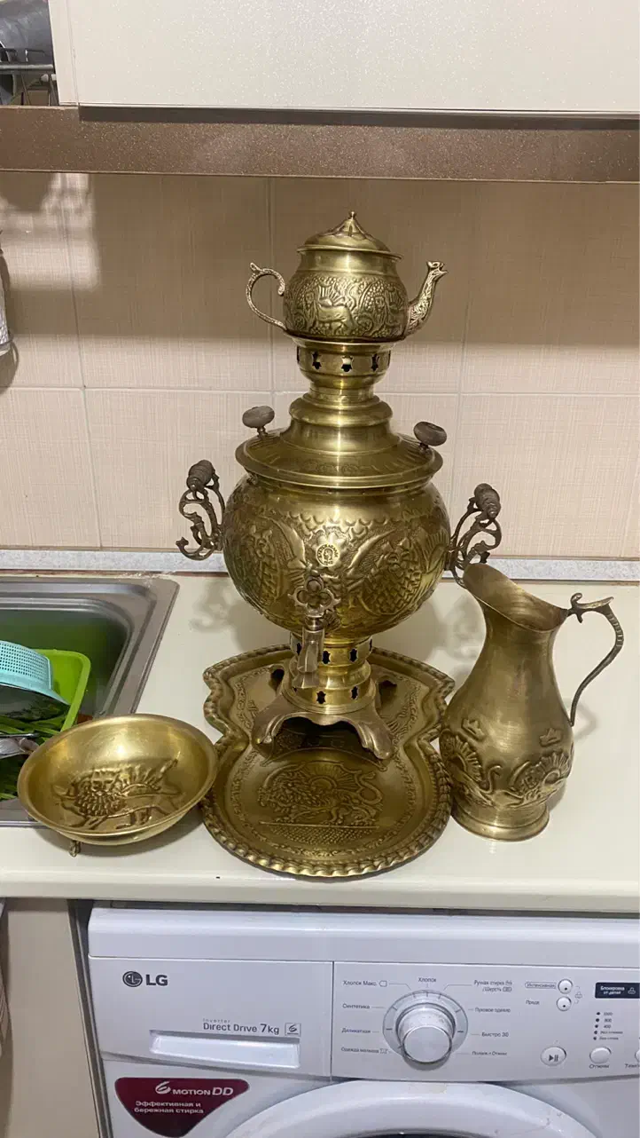 سماور زغالی شیروخورشید ۶ لیتری|کلکسیون اشیاء عتیقه|کرمانشاه, |دیوار