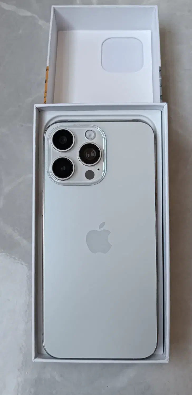 فول کپی iPhone 15 pro max|موبایل|کهریزک, |دیوار