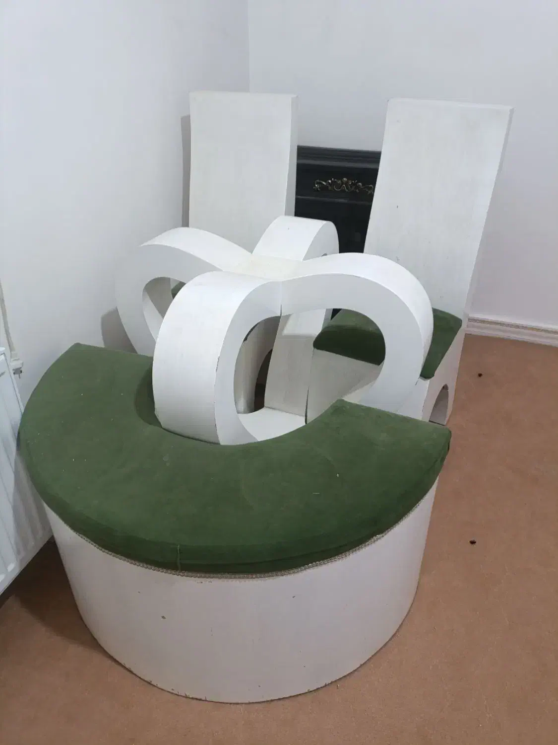 میز نهار خوری|میز و صندلی غذاخوری|بروجرد, |دیوار