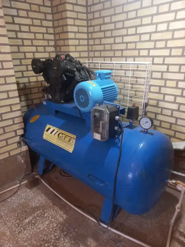 پمپ باد ۱۰۰۰لیتری مکنده|ابزارآلات|قم, بیست متری ولیعصر|دیوار