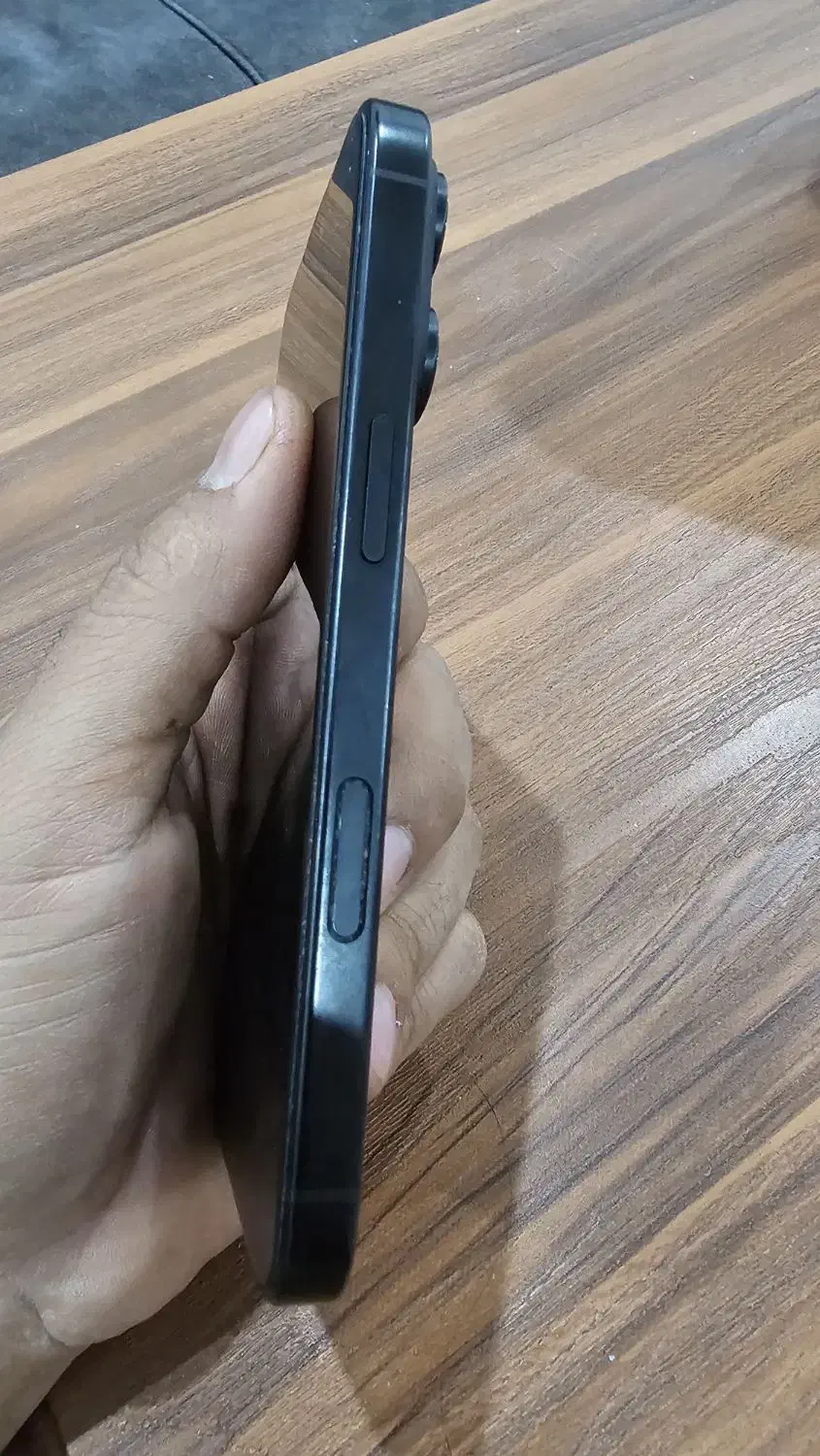 آیفون 16 pro مشکی|موبایل|یزد, |دیوار