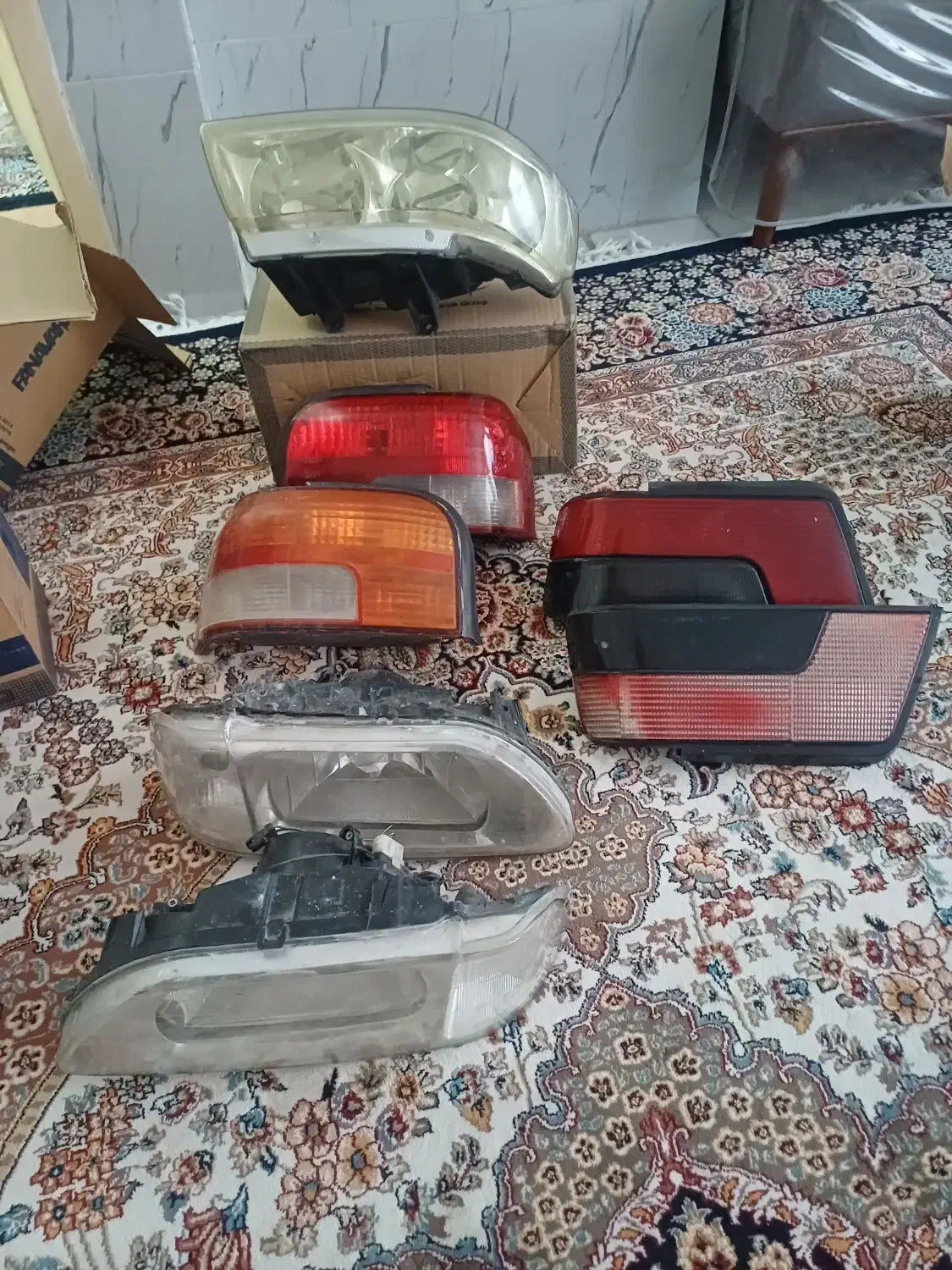 چراغ پراید|قطعات یدکی و لوازم جانبی|قم, دروازه چوبی|دیوار