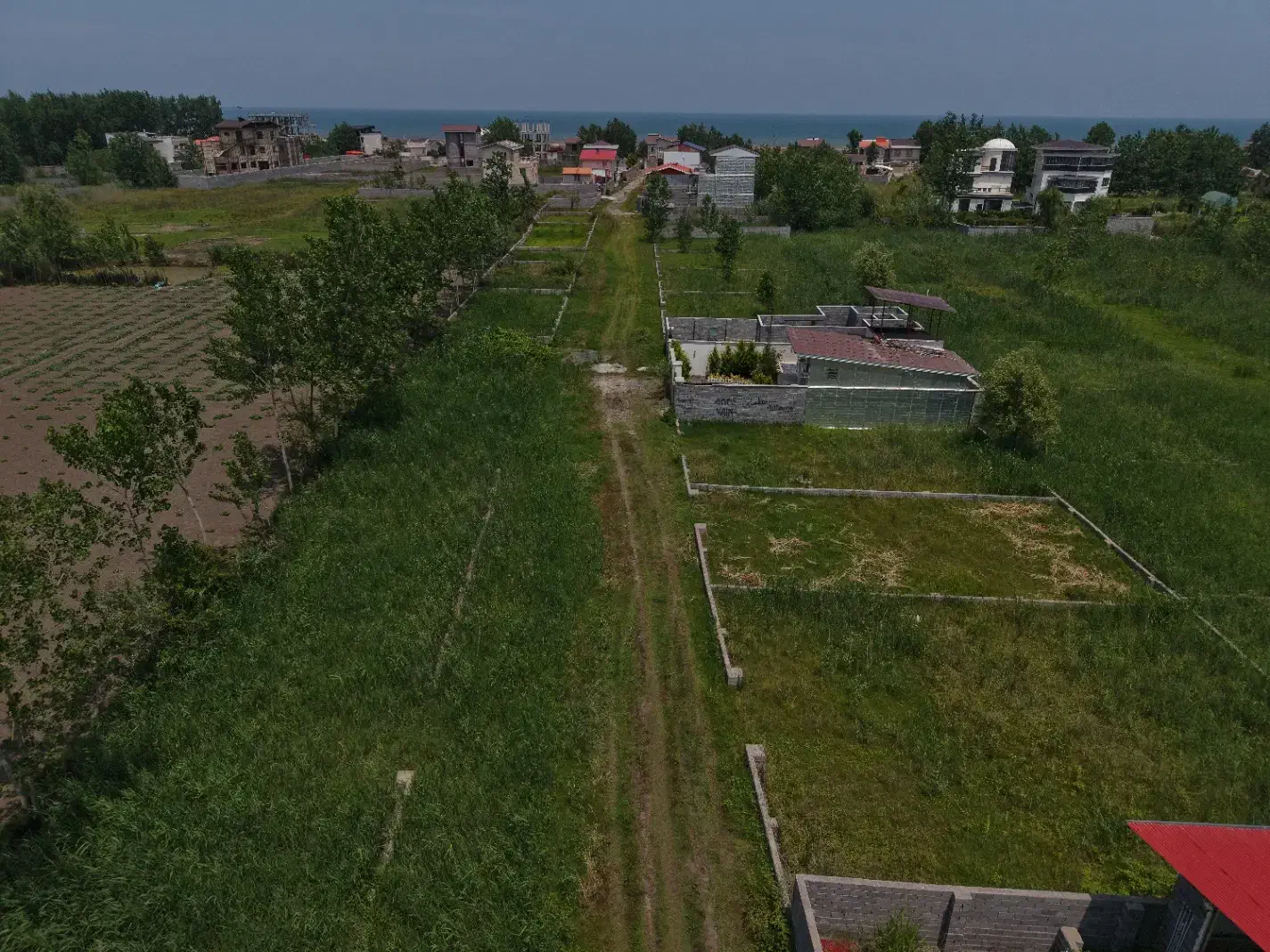 زمین 217 متری با سند رسمی / بهترین قیم-ت در منطقه|فروش زمین و ملک کلنگی|خرمدشت, |دیوار