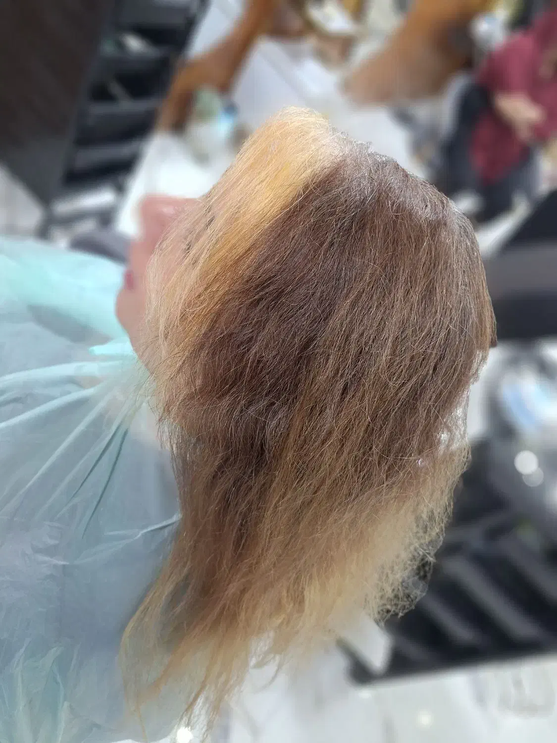 خدمات مو/ناخن/مژه|خدمات آرایشگری و زیبایی|آمل, |دیوار