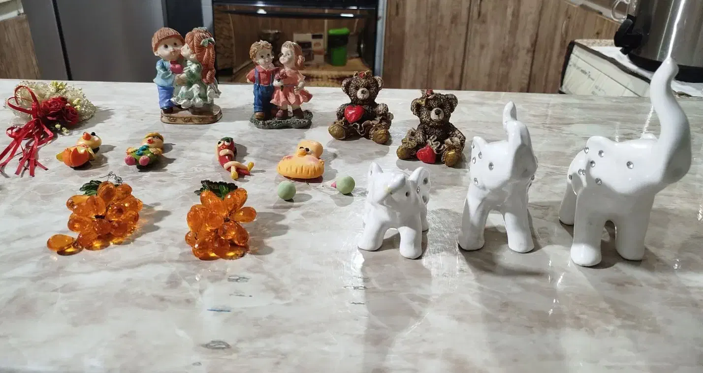 مجسمه|مجسمه، تندیس، ماکت|اهواز, کوی باهنر|دیوار