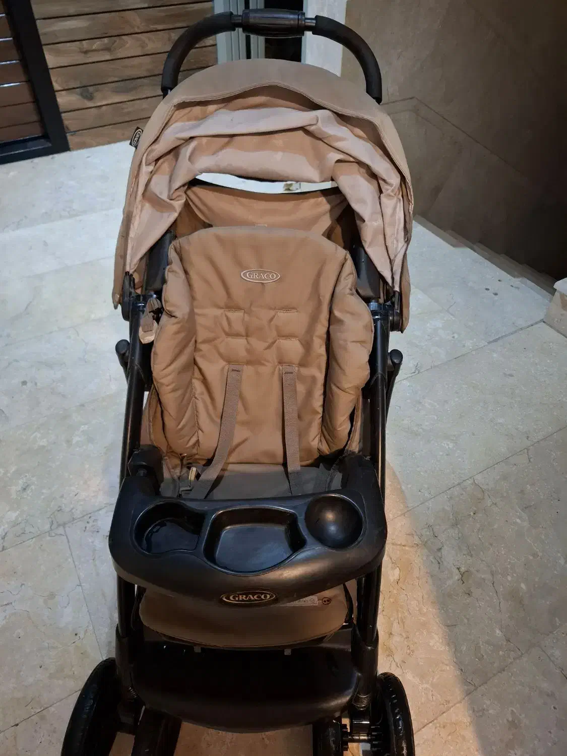 کالسکه سالم به همراه کمربند اصل|کالسکه و لوازم جانبی|ساری, |دیوار