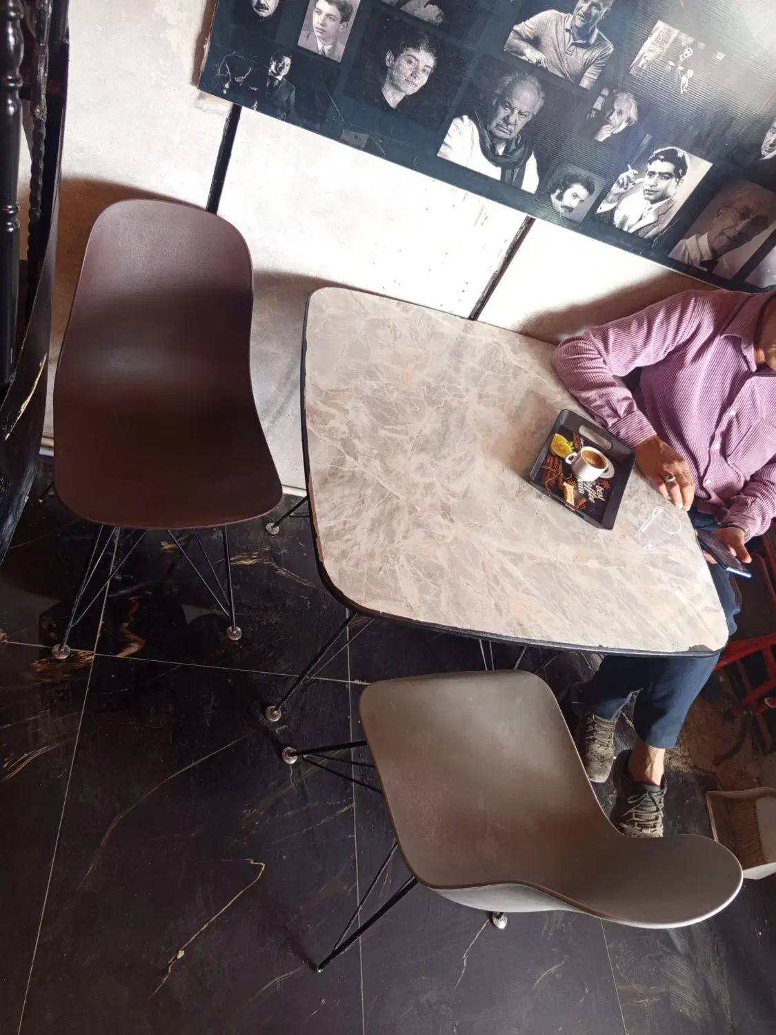میز صندلی کافی شاپ|صندلی و نیمکت|زبرخان, |دیوار