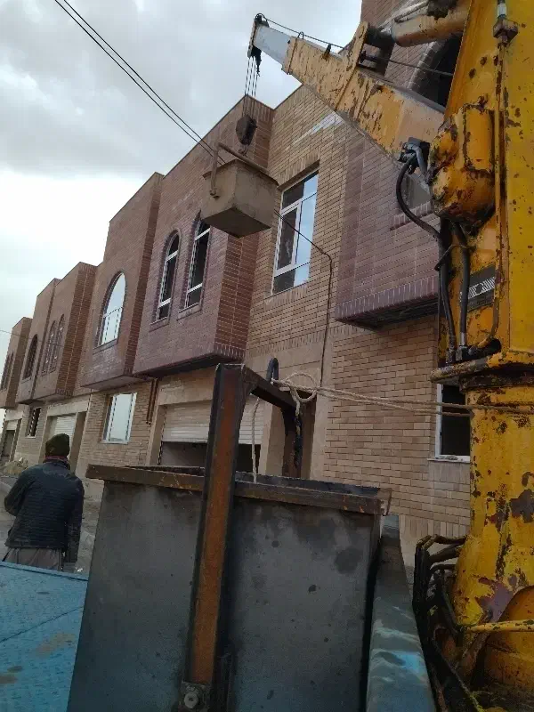 جرثقیل احمدی|خدمات حمل و نقل|گناباد, |دیوار