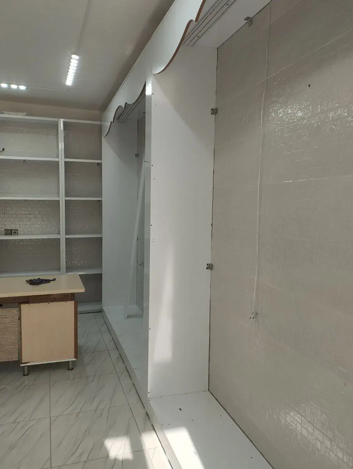 کابینت دکور|مصالح و تجهیزات ساختمان|سلماس, |دیوار