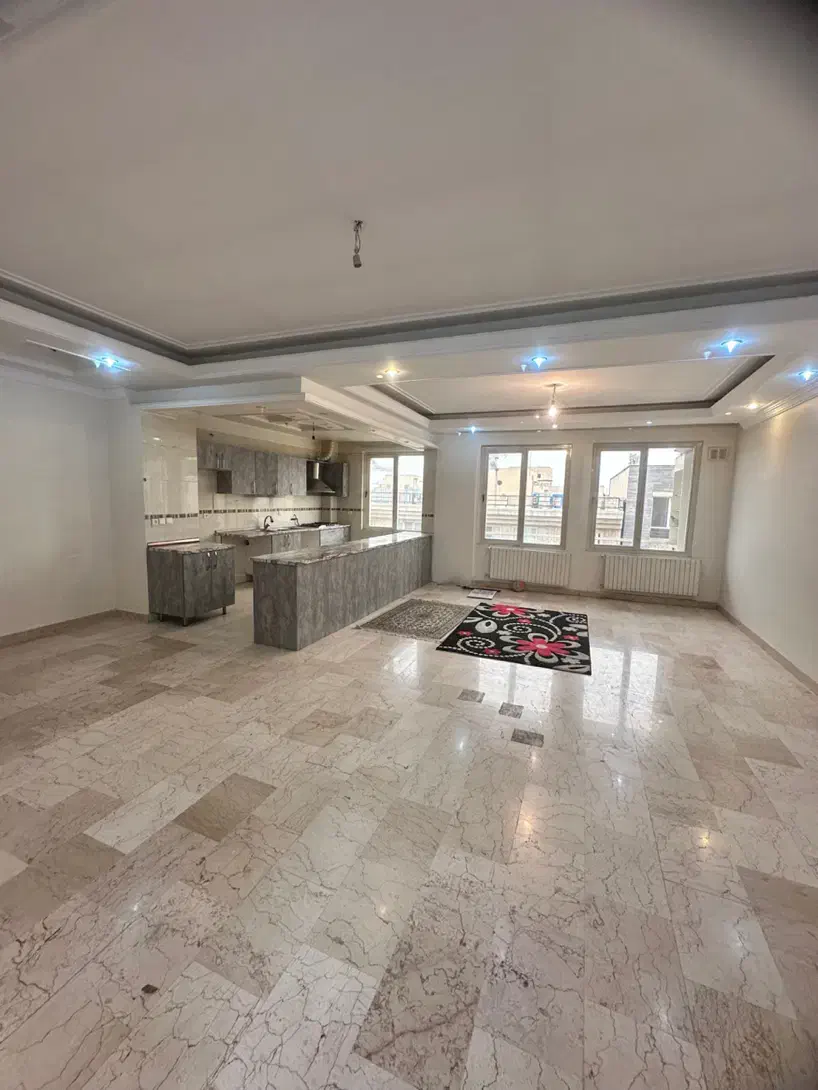 ۱۱۷متر ۳خوابه