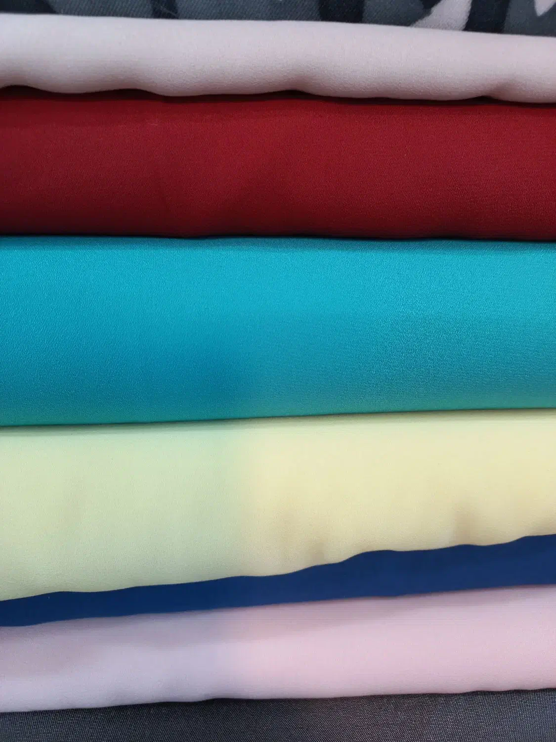 پارچه|لباس|اسفراین, |دیوار