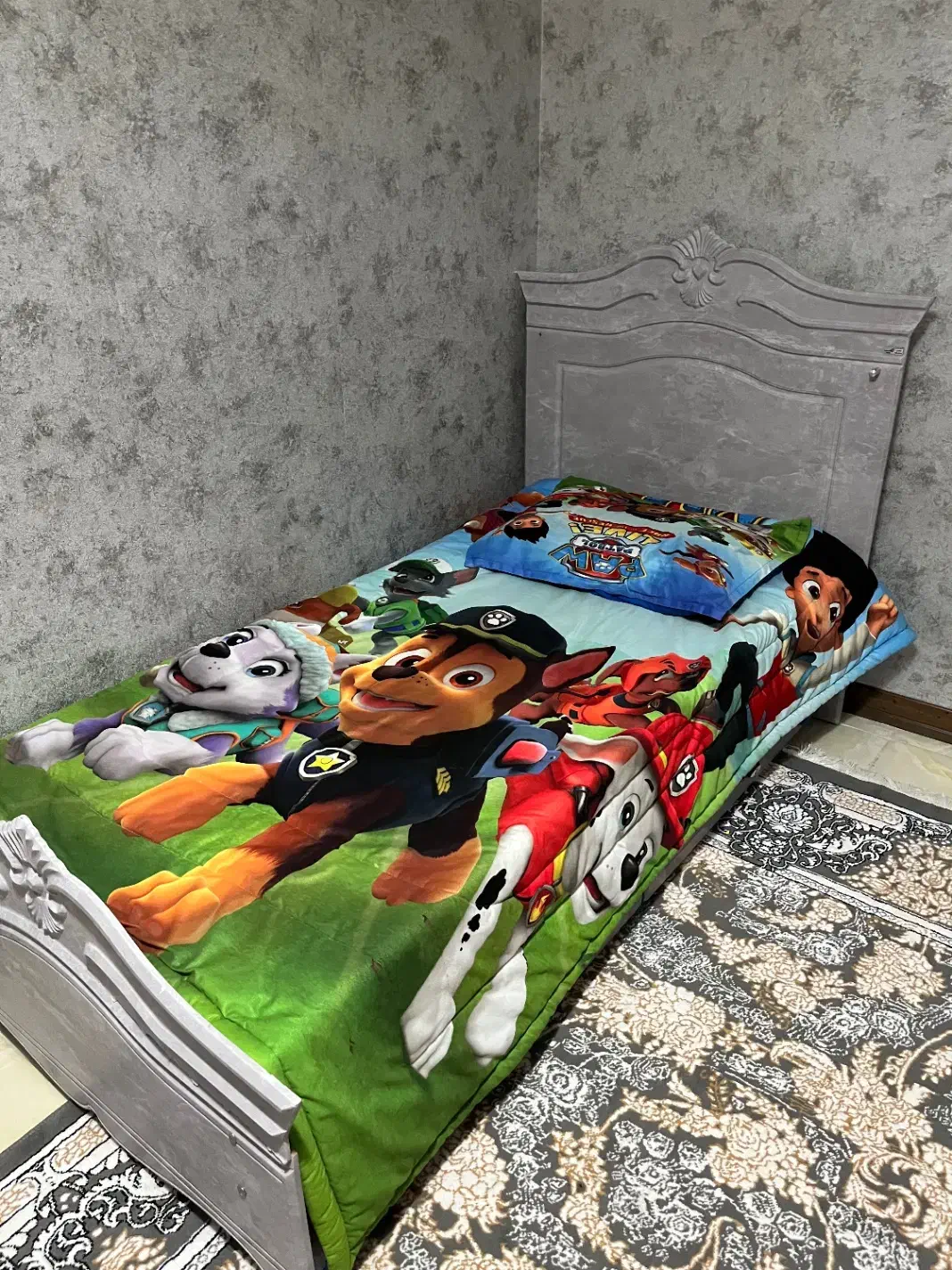 تخت کمد ویترین صندوق|تخت و صندلی بچه|پاکدشت, پارچین|دیوار