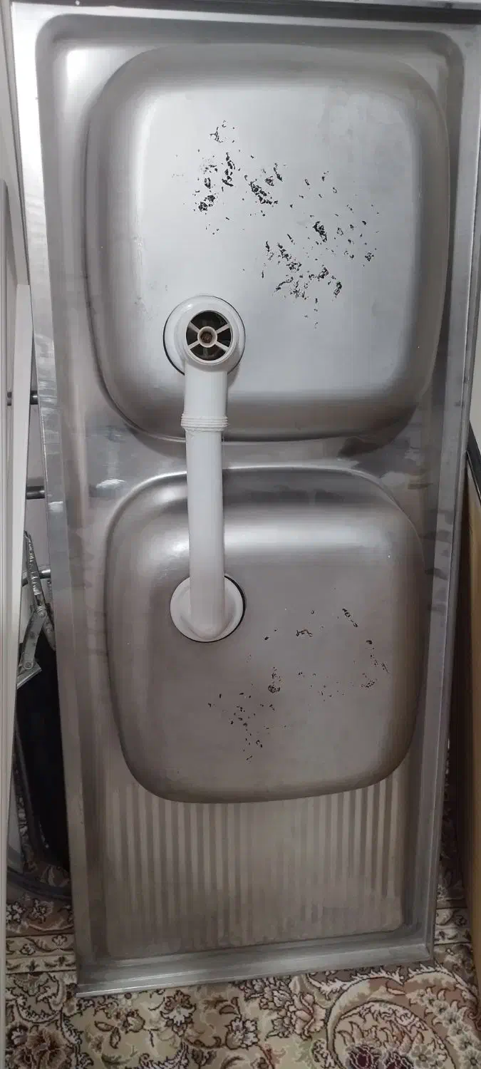 سینگ دو لگنه سالم وتمیز|آب‌چکان و نظم‌دهنده ظروف|نظرآباد, مسکن مهر نظرآباد|دیوار