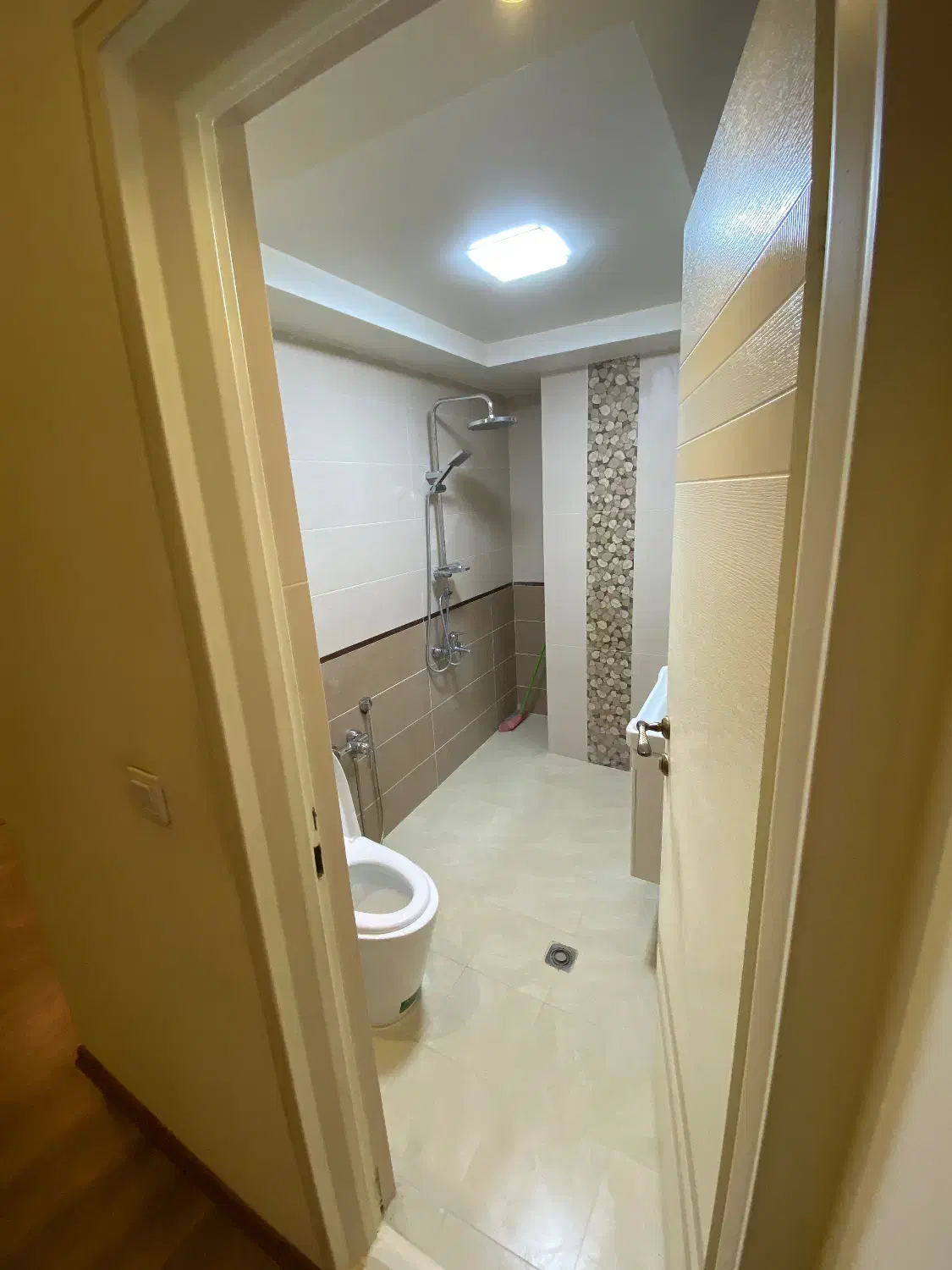 اجاره واحد/240متری/چهار خوابه/مستردار/کهرم ساحلی|اجارهٔ آپارتمان|ارومیه, |دیوار