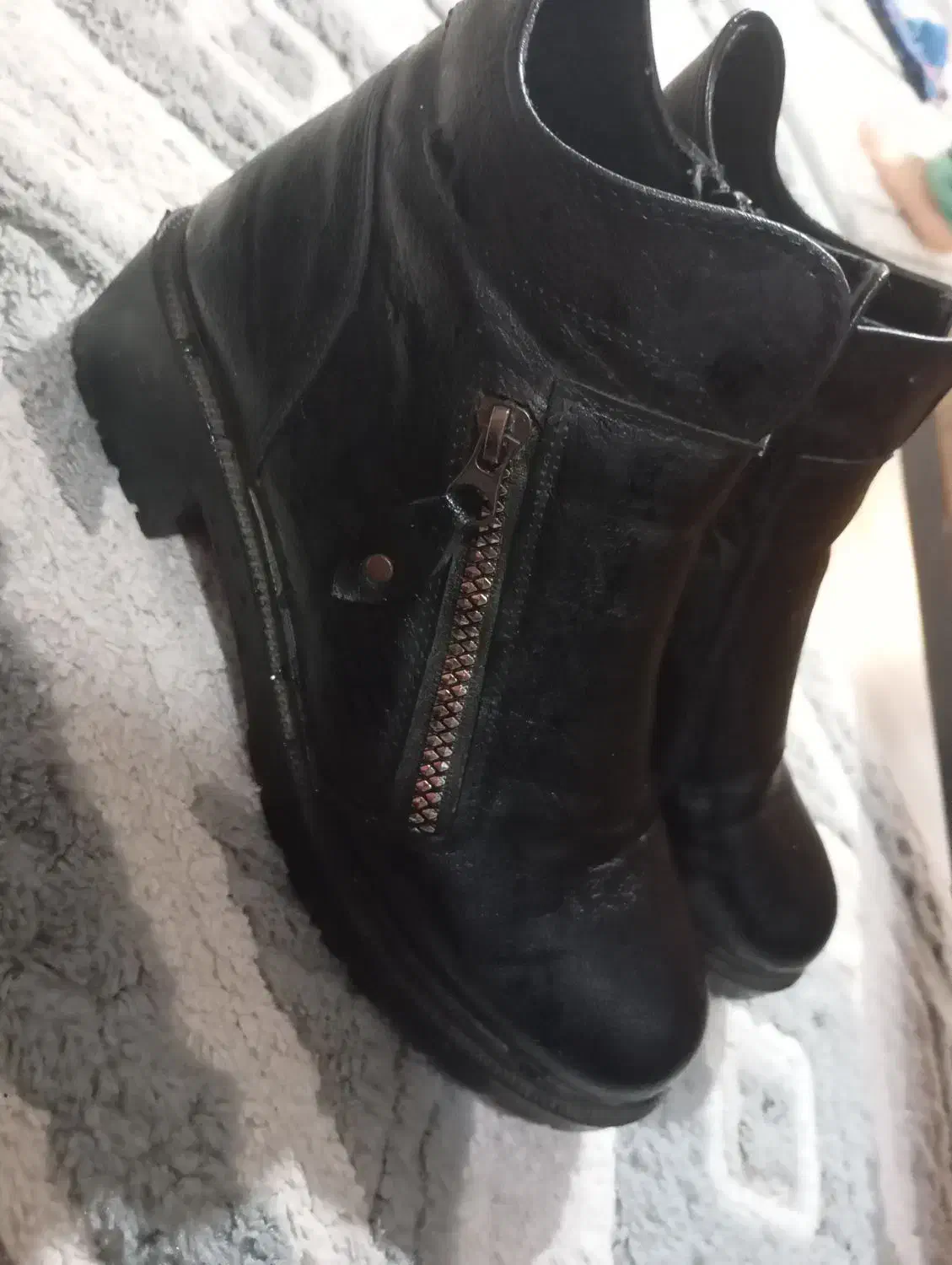 پوتین|کیف، کفش، کمربند|بندر انزلی, مسکن مهر|دیوار