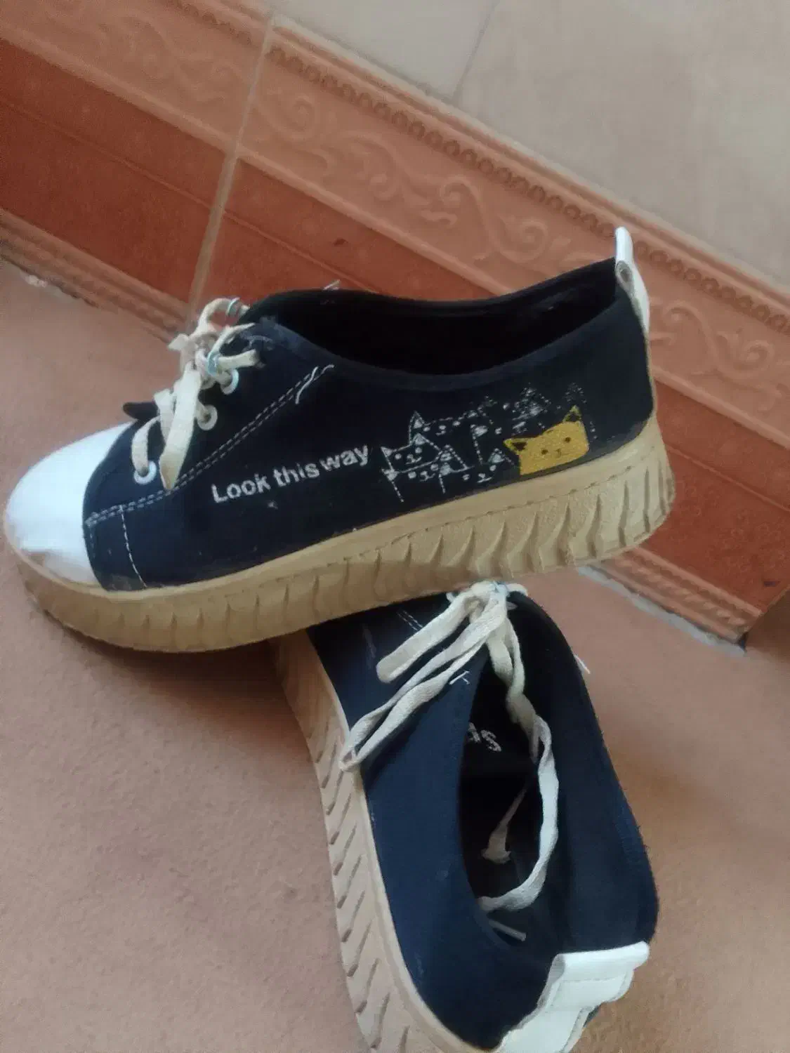 کفش دخترانه|کیف، کفش، کمربند|تایباد, |دیوار