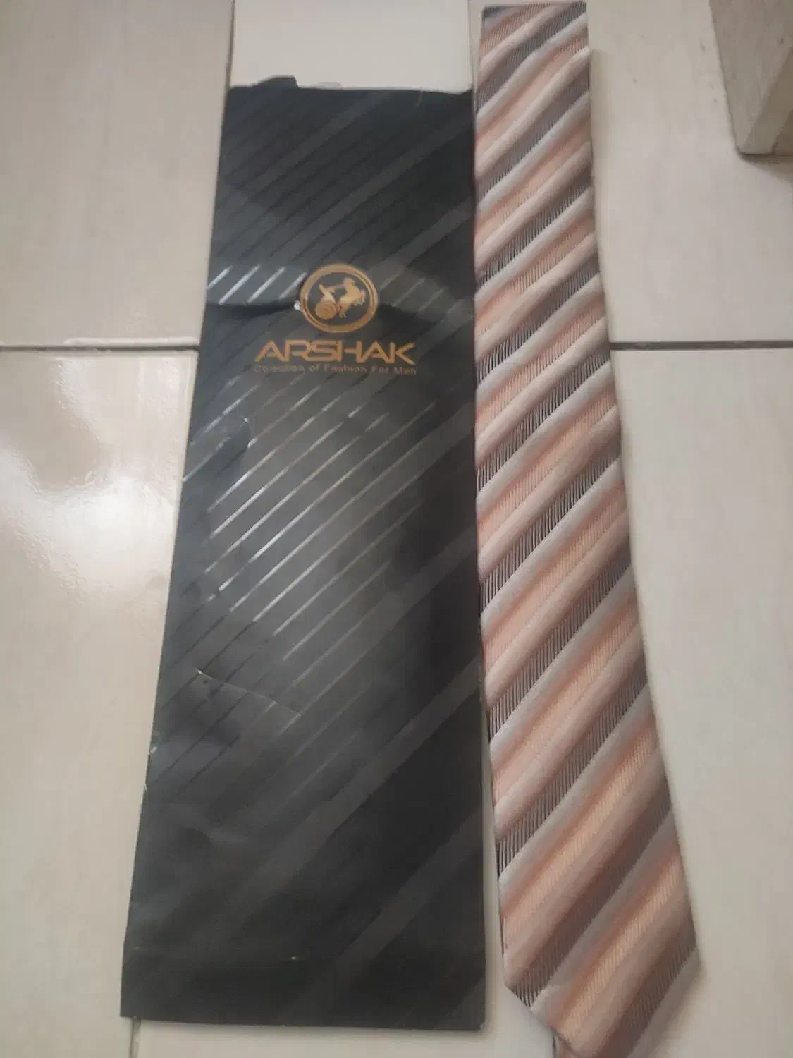 کروات ژیان فرانکو روسی|لباس|فولادشهر, B8|دیوار