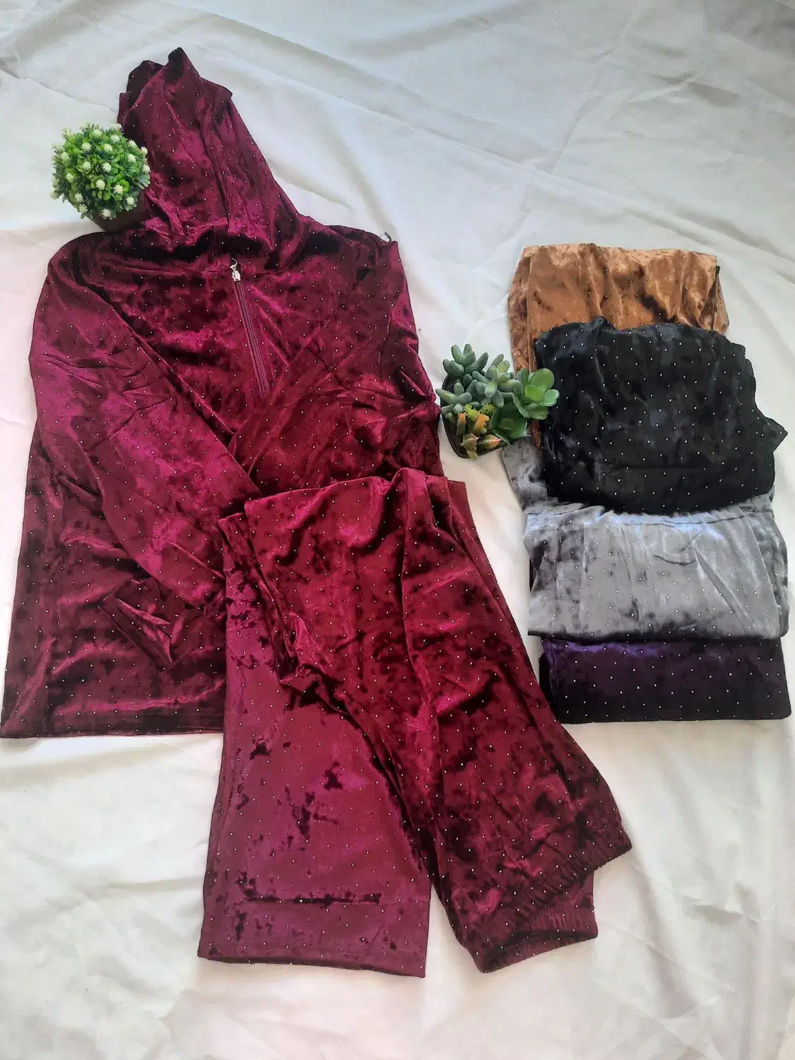 هودی شلوار مخمل آینه ای نگین دار|لباس|فردوس (خراسان), |دیوار