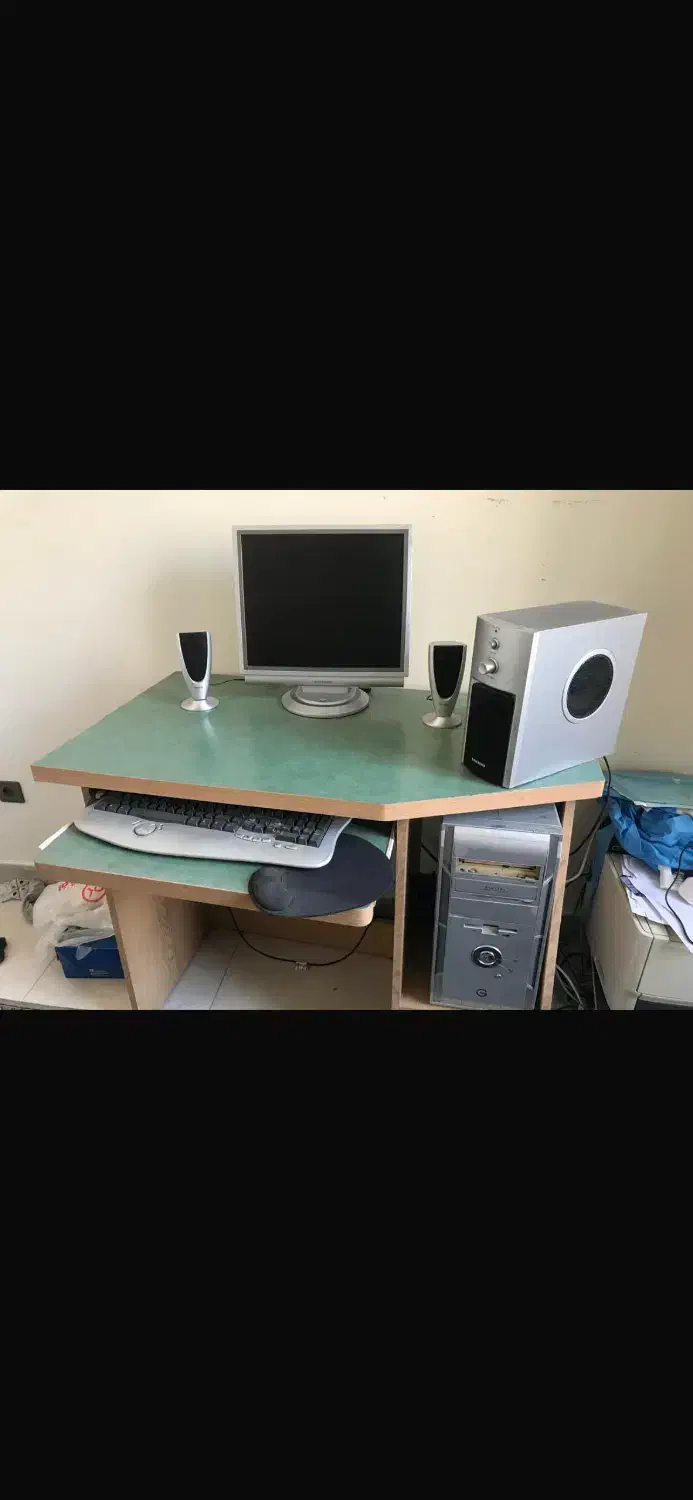 میز کامپیوتر و کامپیوتر|رایانه رومیزی|تهران, تهران‌نو|دیوار