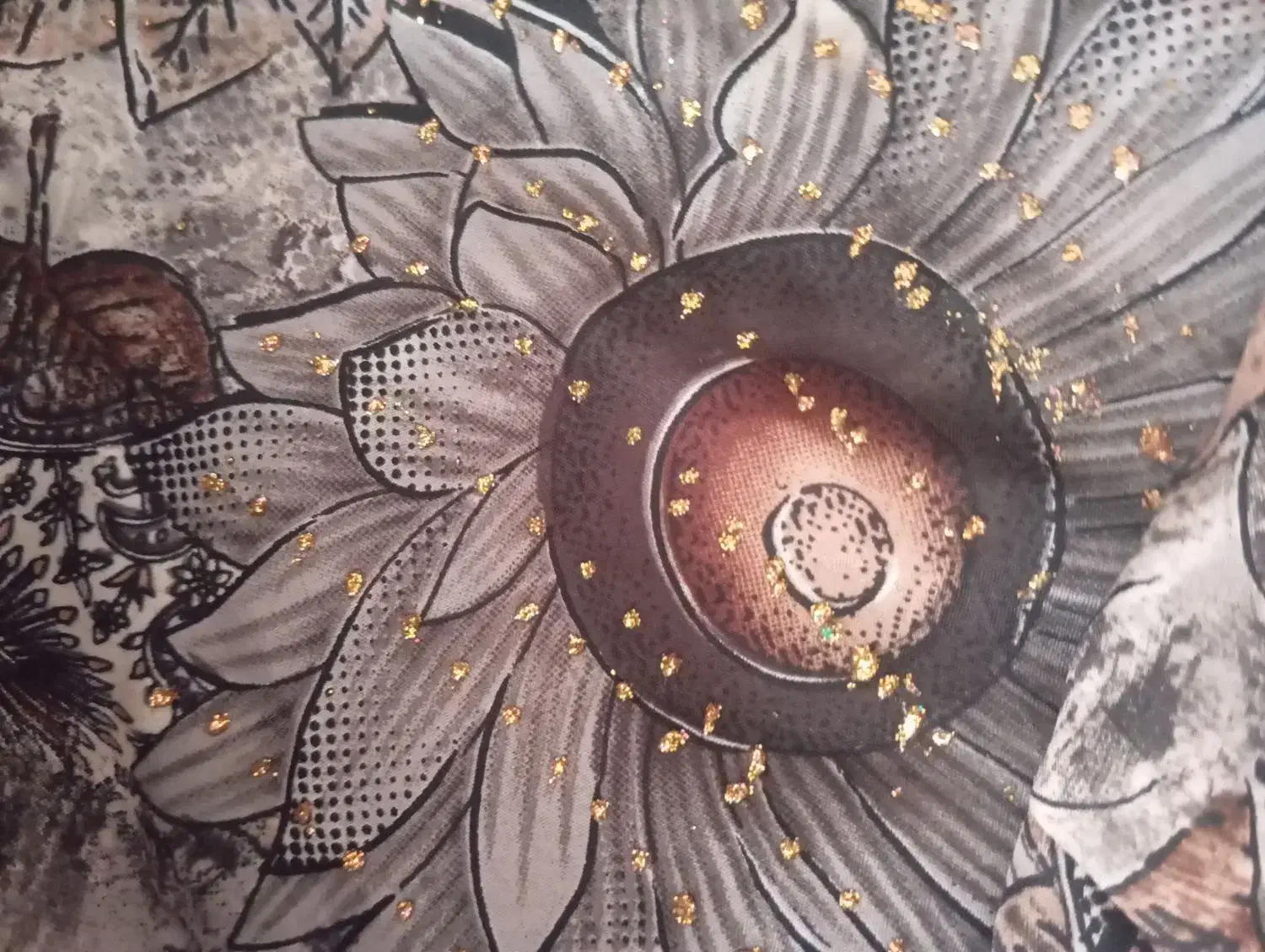 یک عدد چادر زنانه نو اپخش|لباس|آبپخش, |دیوار