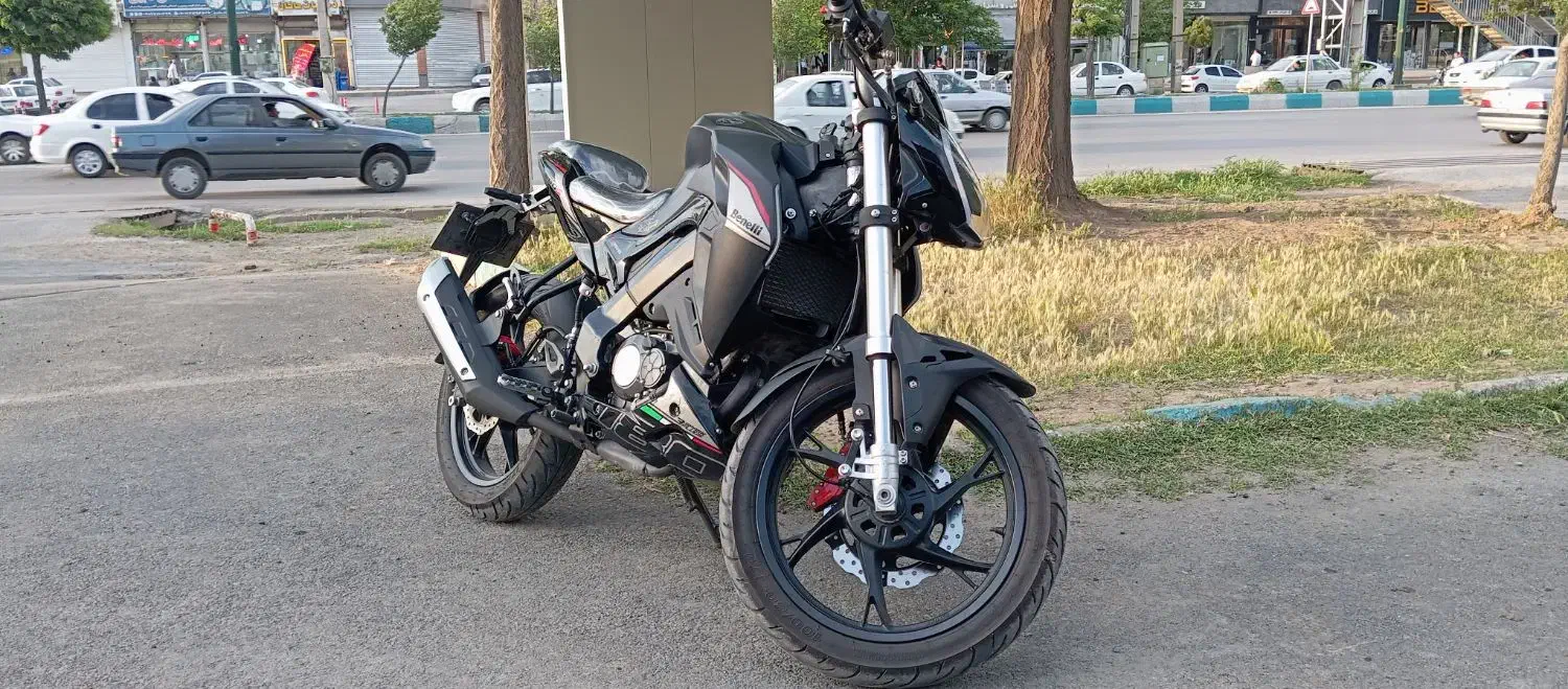 بنلی180s مدل 1402|موتورسیکلت|همدان, |دیوار