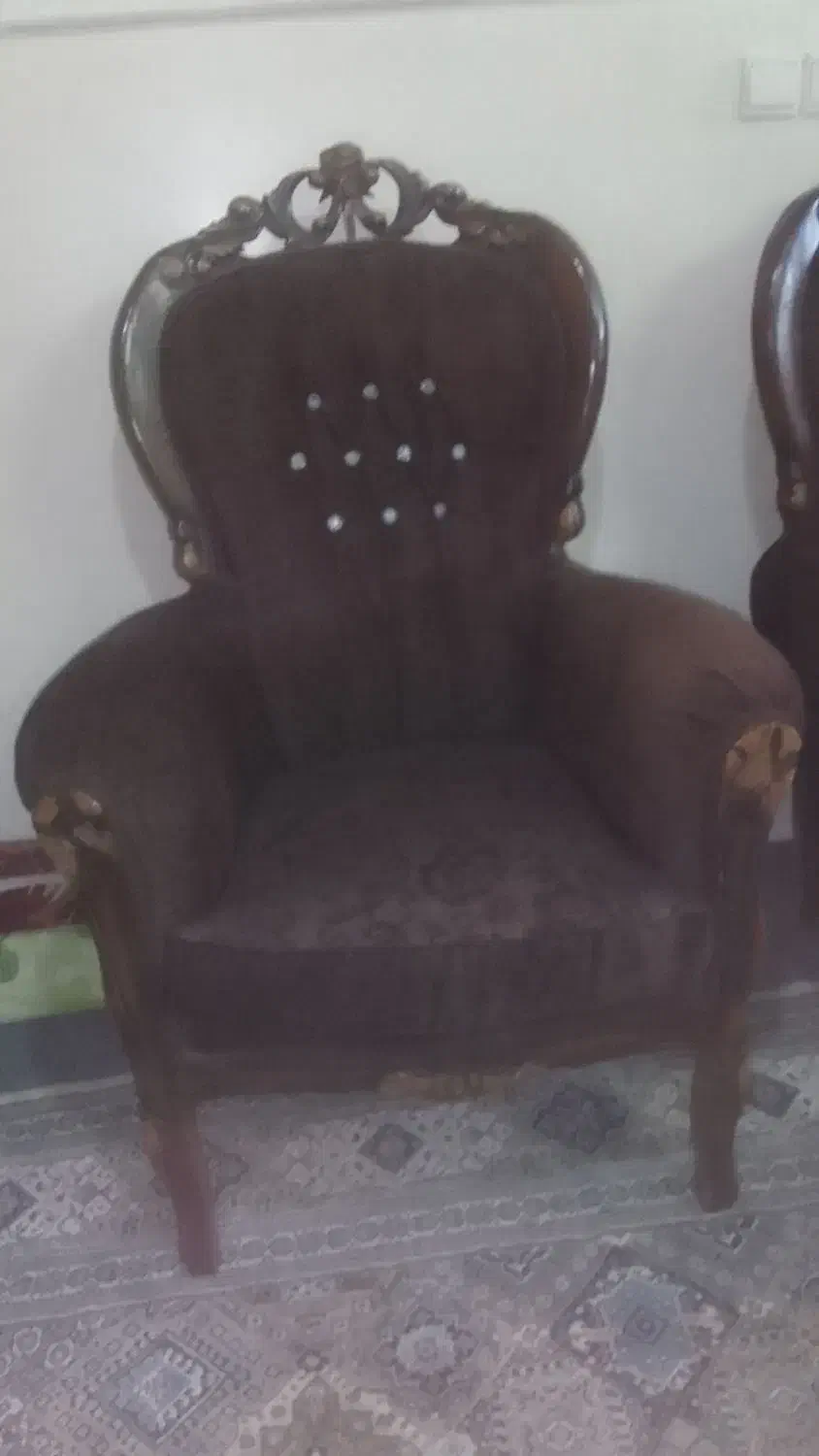 مبل سلطنتی.|مبلمان خانگی و میز عسلی|سبزوار, فرهنگیان|دیوار