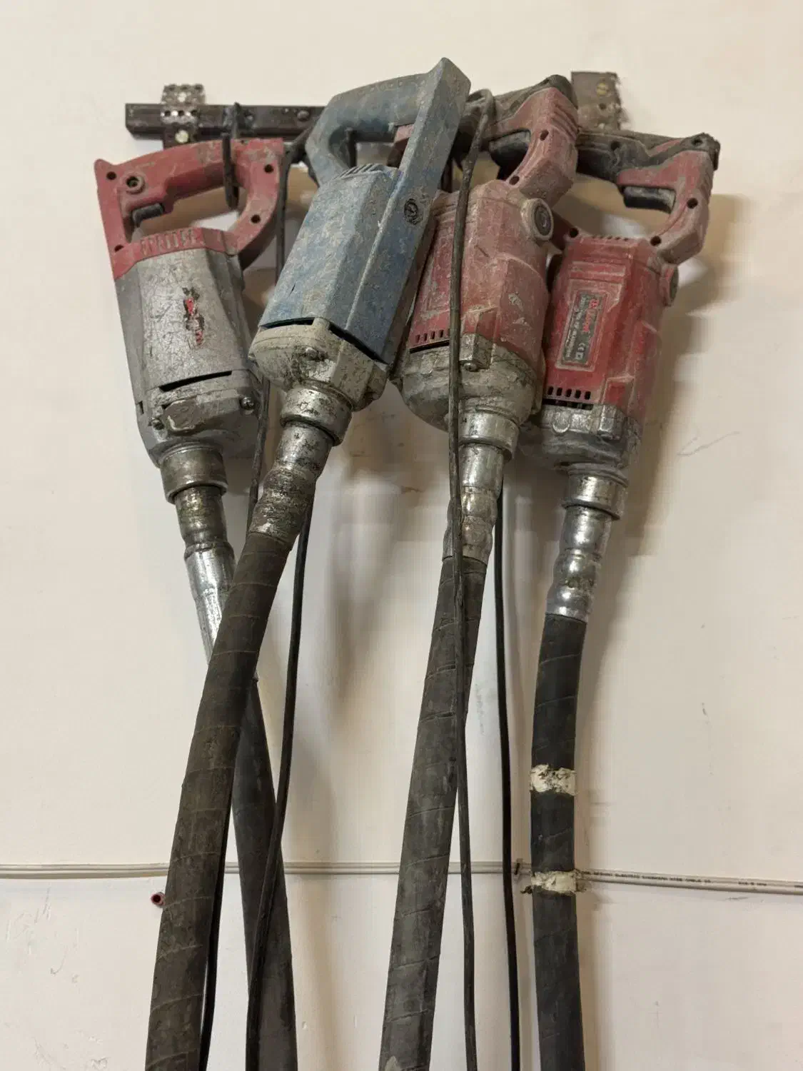 اجاره ویبره بنزینی و ویبره برقی و موتور برق|مصالح و تجهیزات ساختمان|مشهد, شهرک لشکر (شهرک غرب)|دیوار